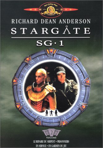 Stargate SG1 - Saison 2 (Vol.2) Episodes 1,2,3,4 : Le Repaire du serpent / En service / Prisonniers / En gardien du jeu 3344428001414