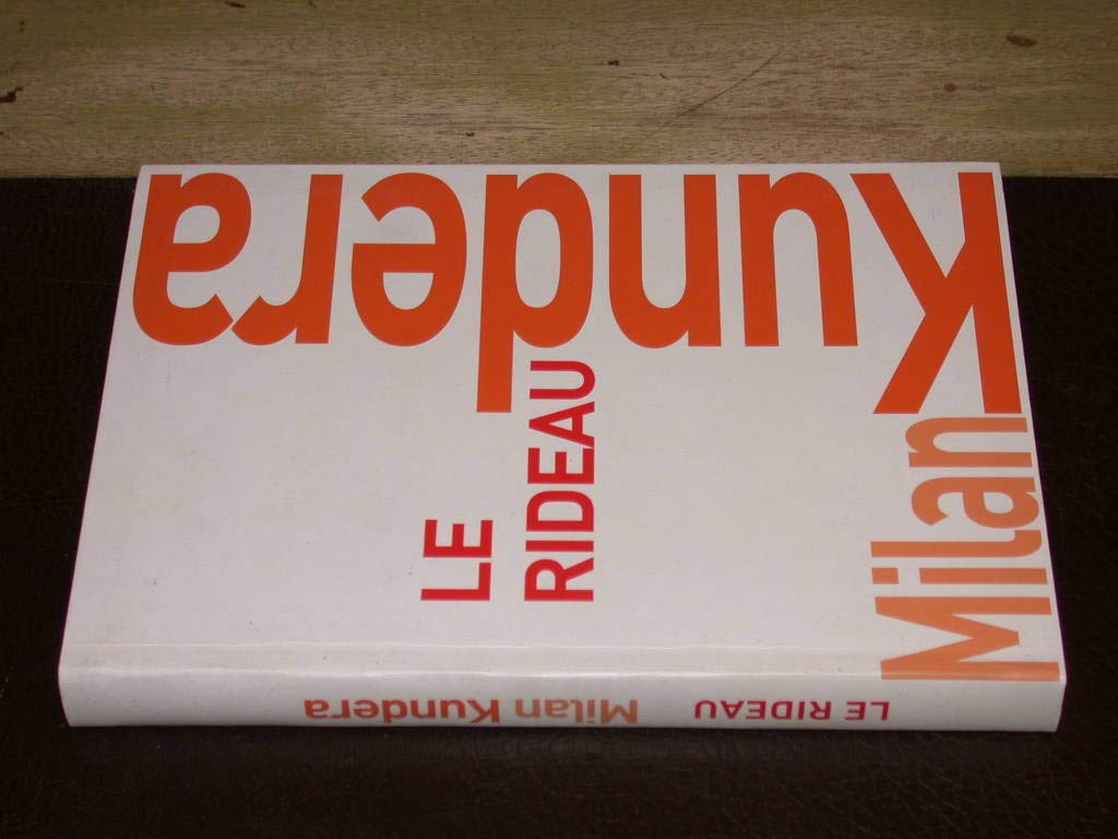 Le rideau : Essai en sept parties 9782286016241