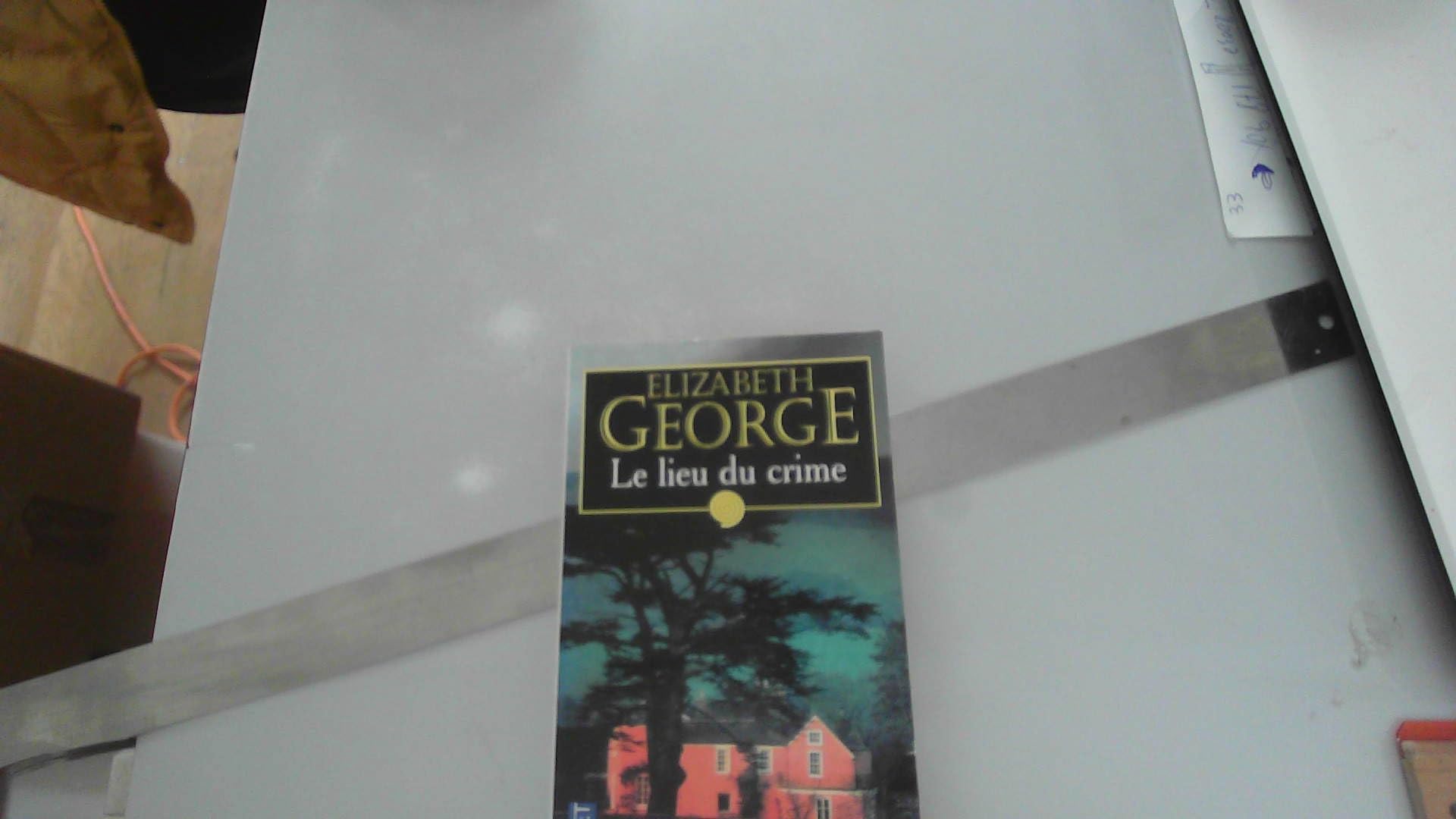 Le lieu du crime 9782266114134