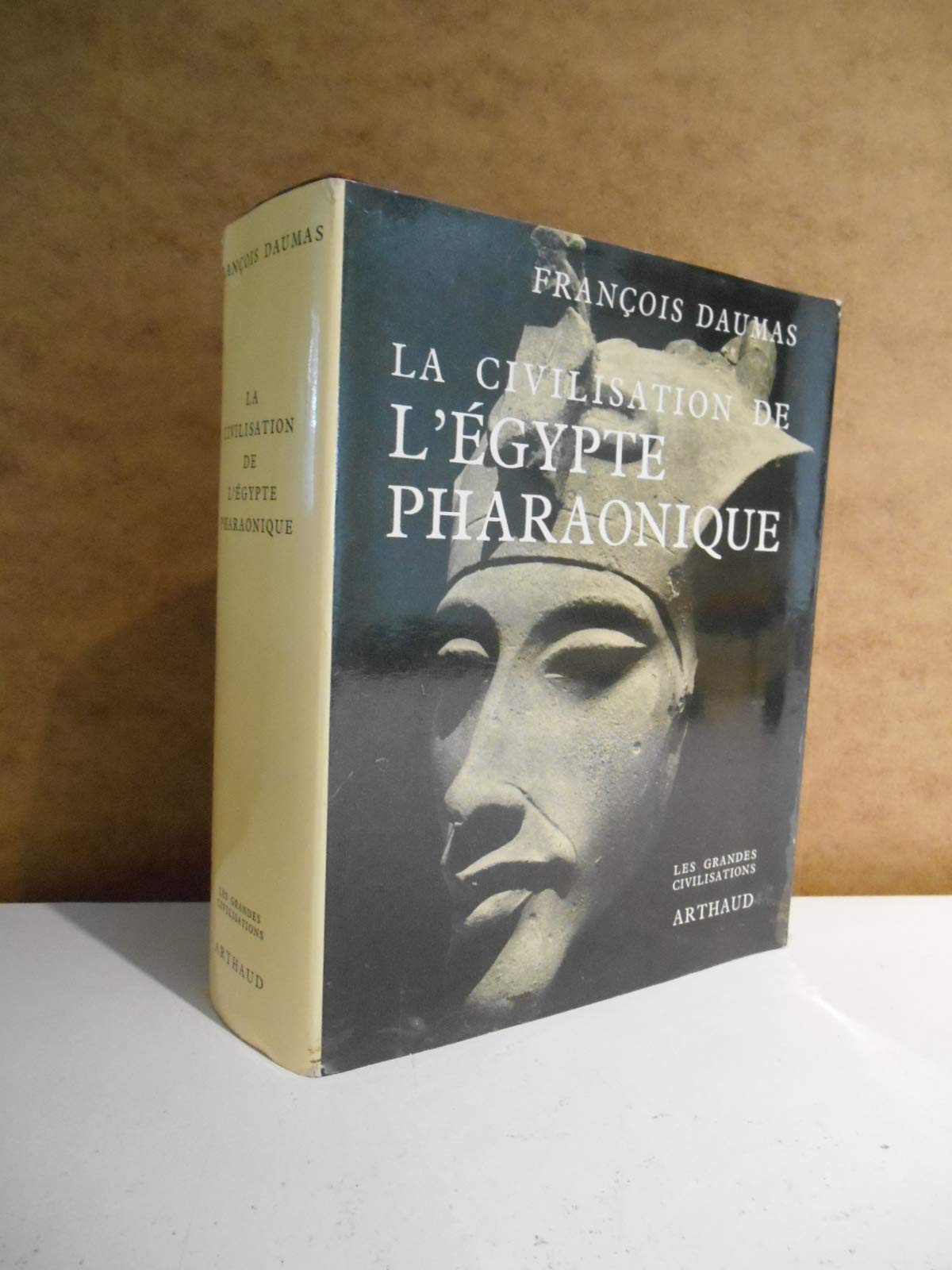 Civilisation de l'egypte pharaonique 255 heliogravures, 8 planches en couleur (L 9782700301489