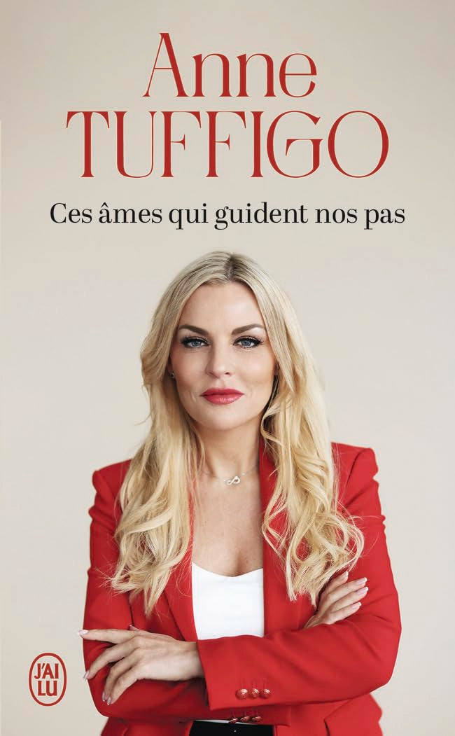 Ces âmes qui guident nos pas: Une médium accompagne nos vies 9782290418444