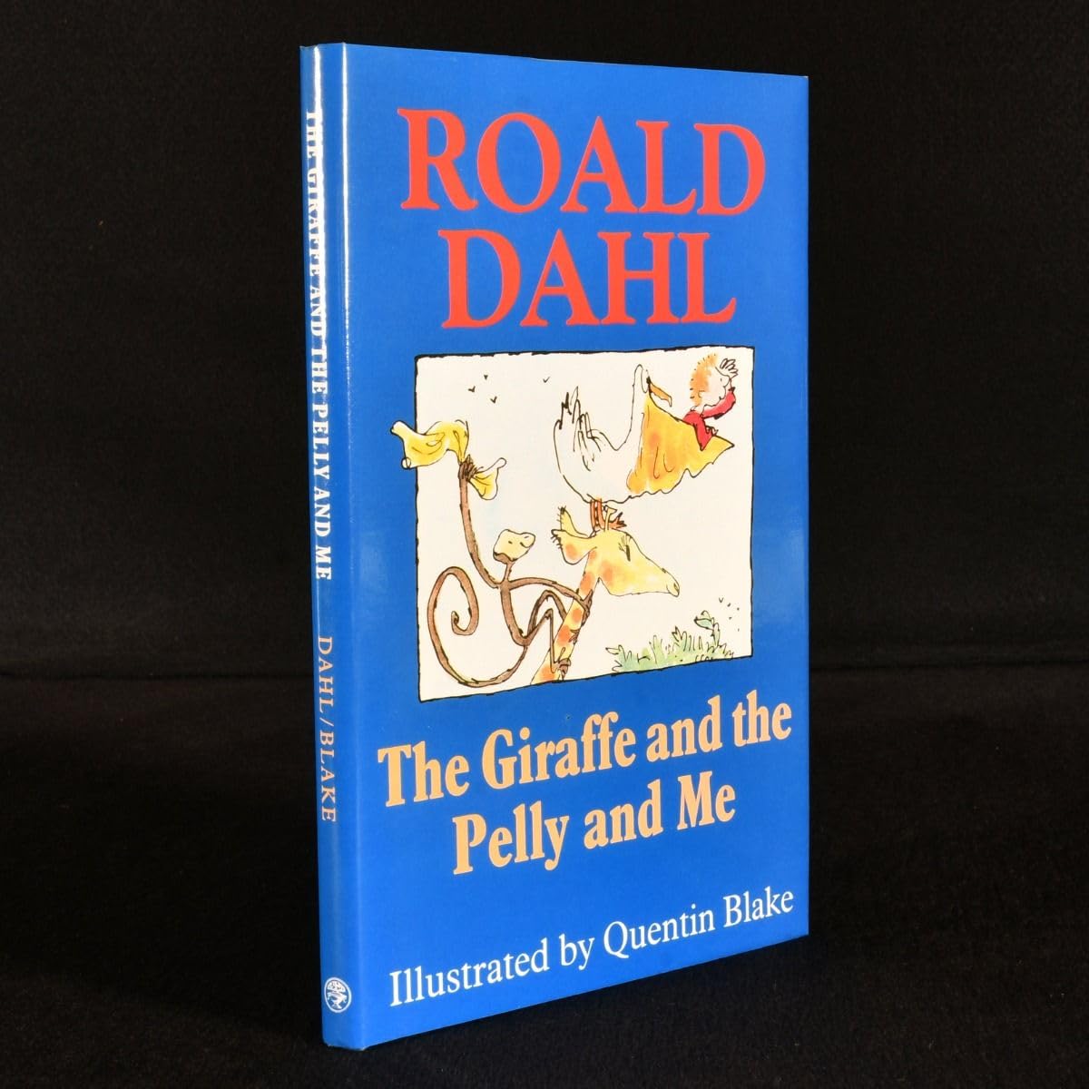 The Giraffe And The Pelly And Me 9780224035804