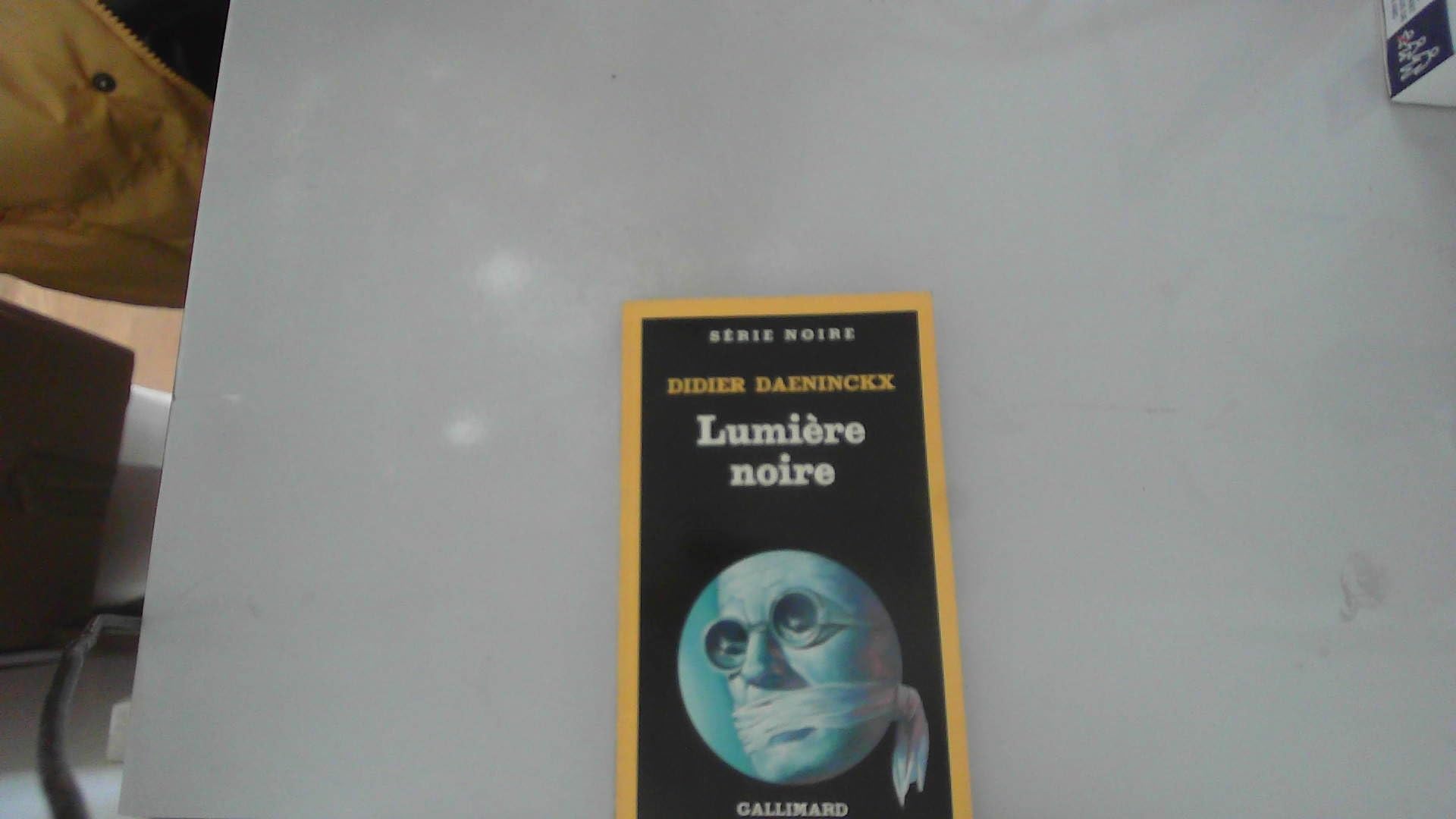 Lumière noire 9782070491094