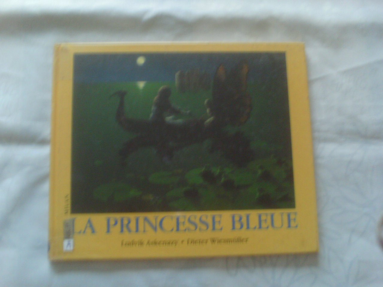 La princesse bleue 9782841135134