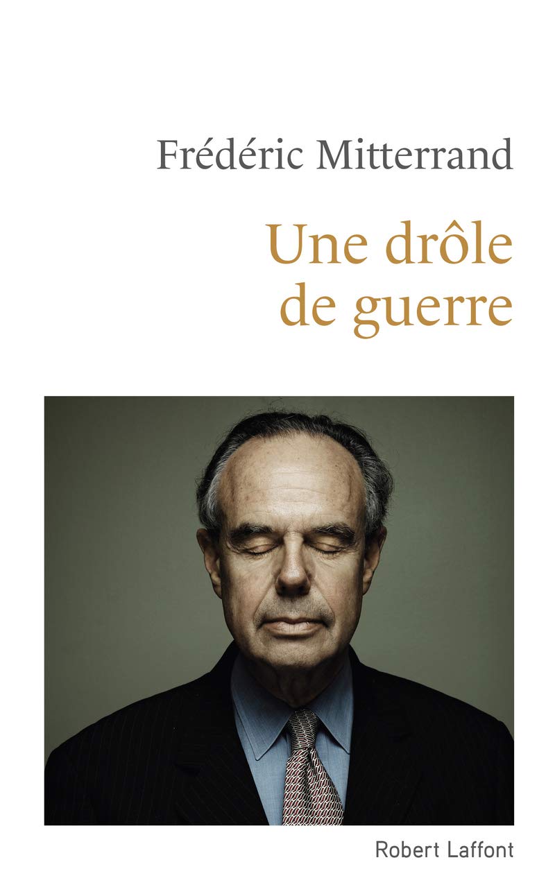 Une drôle de guerre 9782221196298