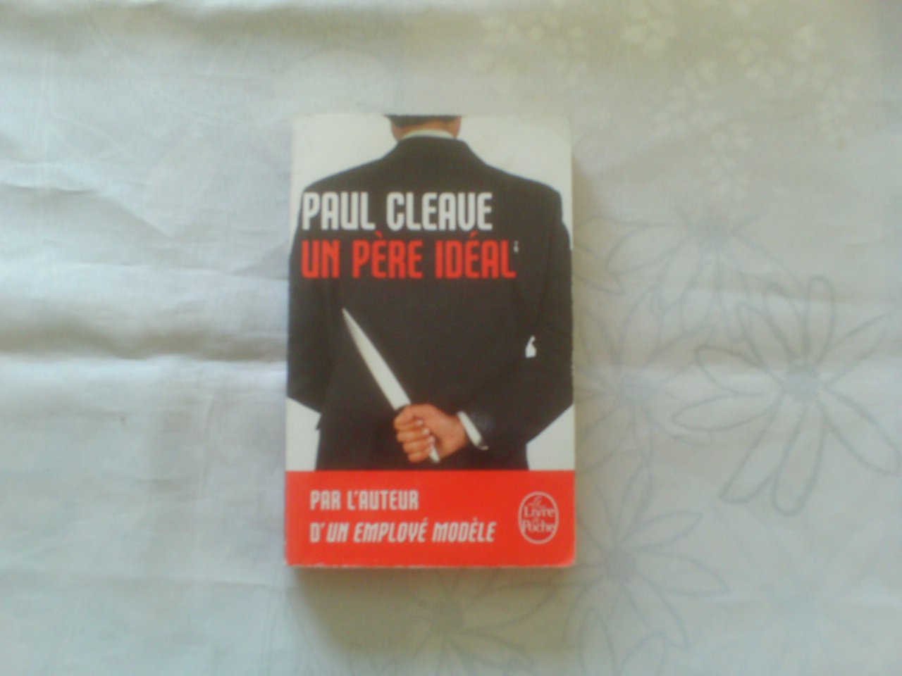 Un père idéal 9782253157106