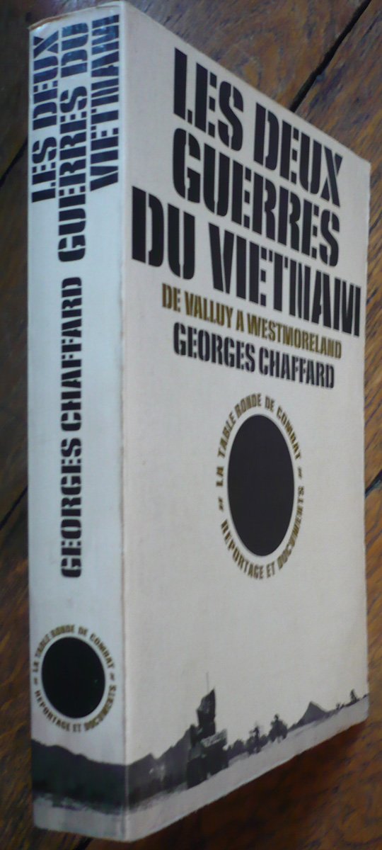 Les Deux Guerres du Vietnam 9782710312048