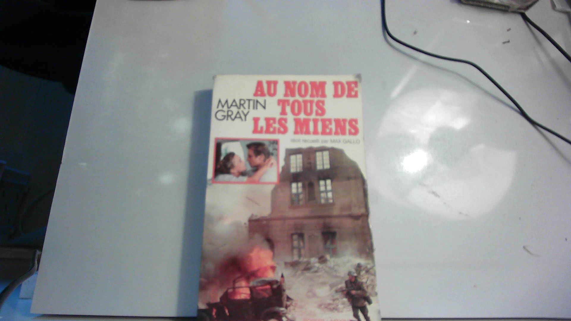 Au nom de tous les miens 9782863741238