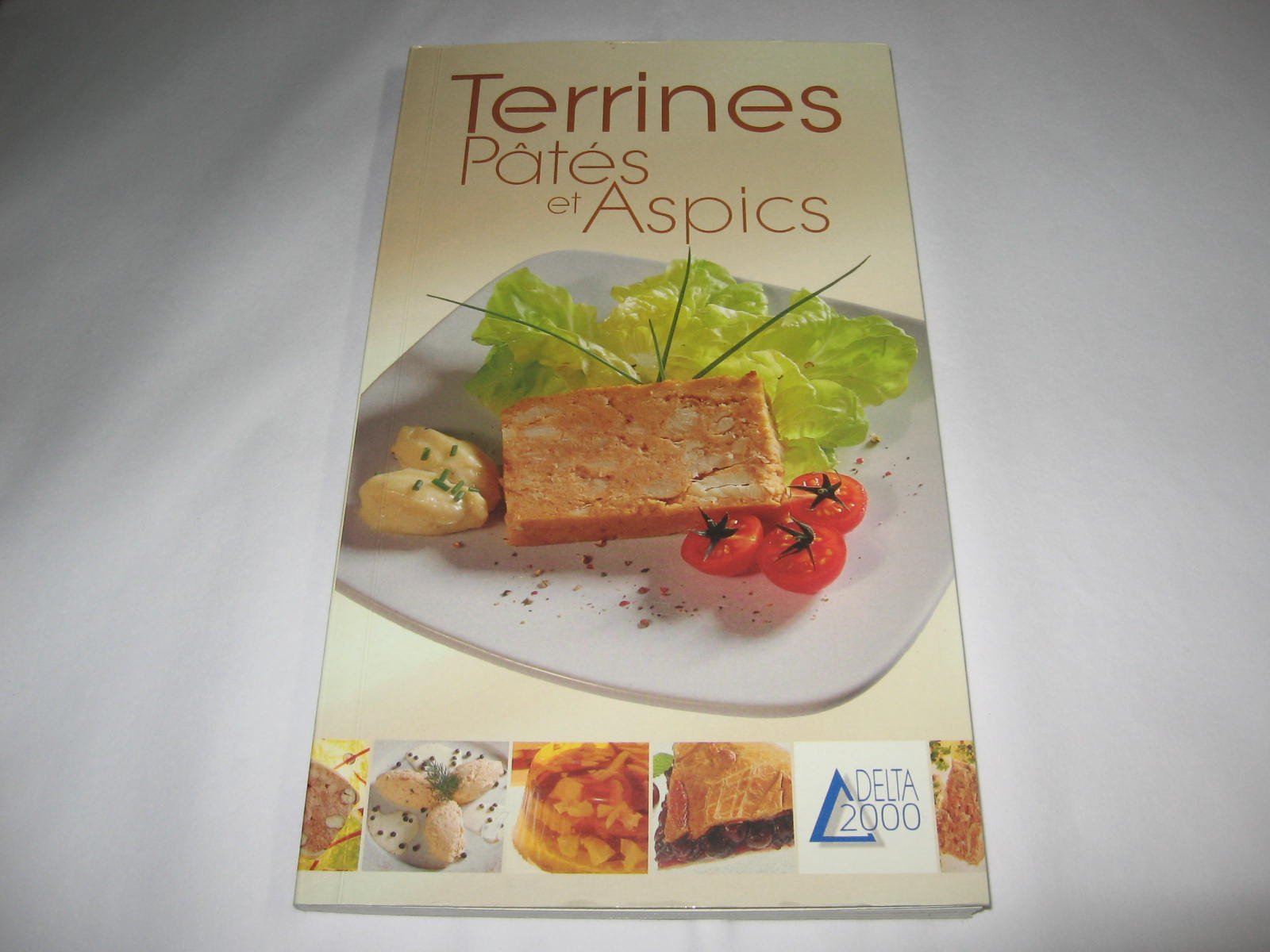 Terrines, pâtés et aspics 9782737248078