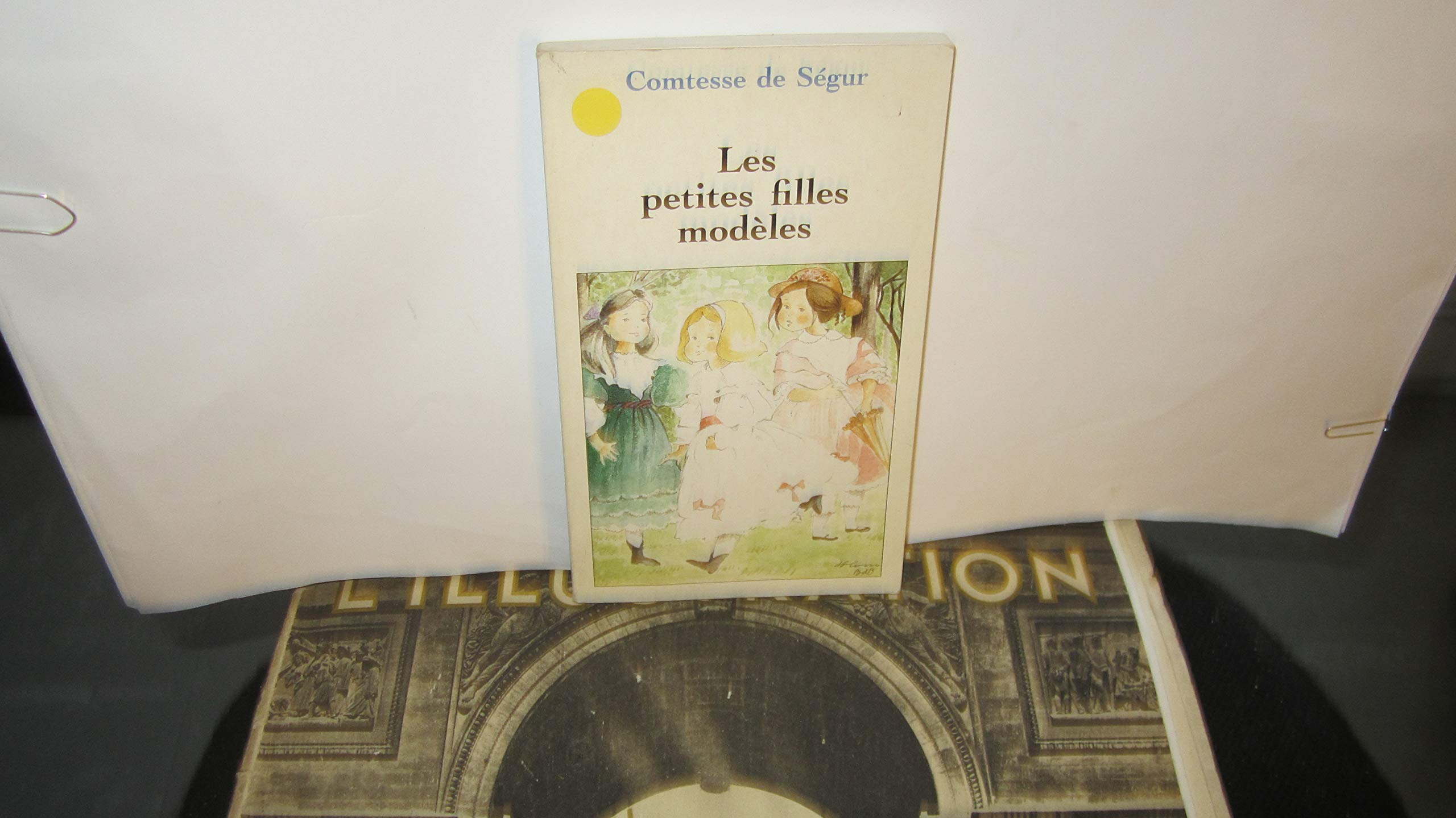 Les petites filles modèles 3270190356875