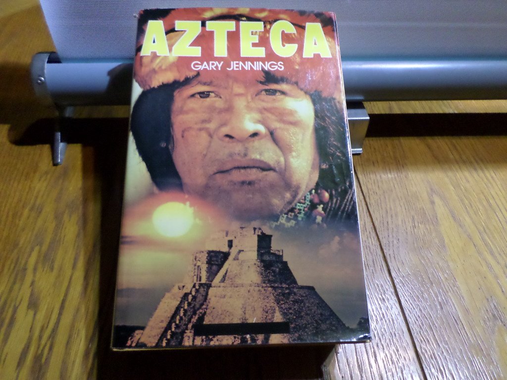 azteca 9782010081255