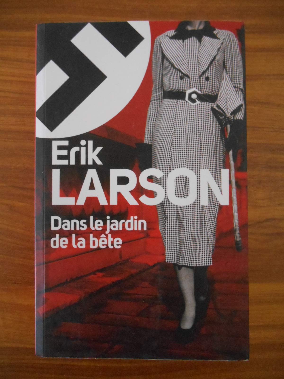 Dans le jardin de la bête 9782298071191