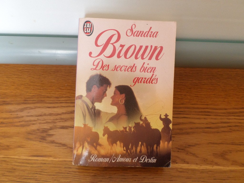 Des secrets bien gardés 9782290036174