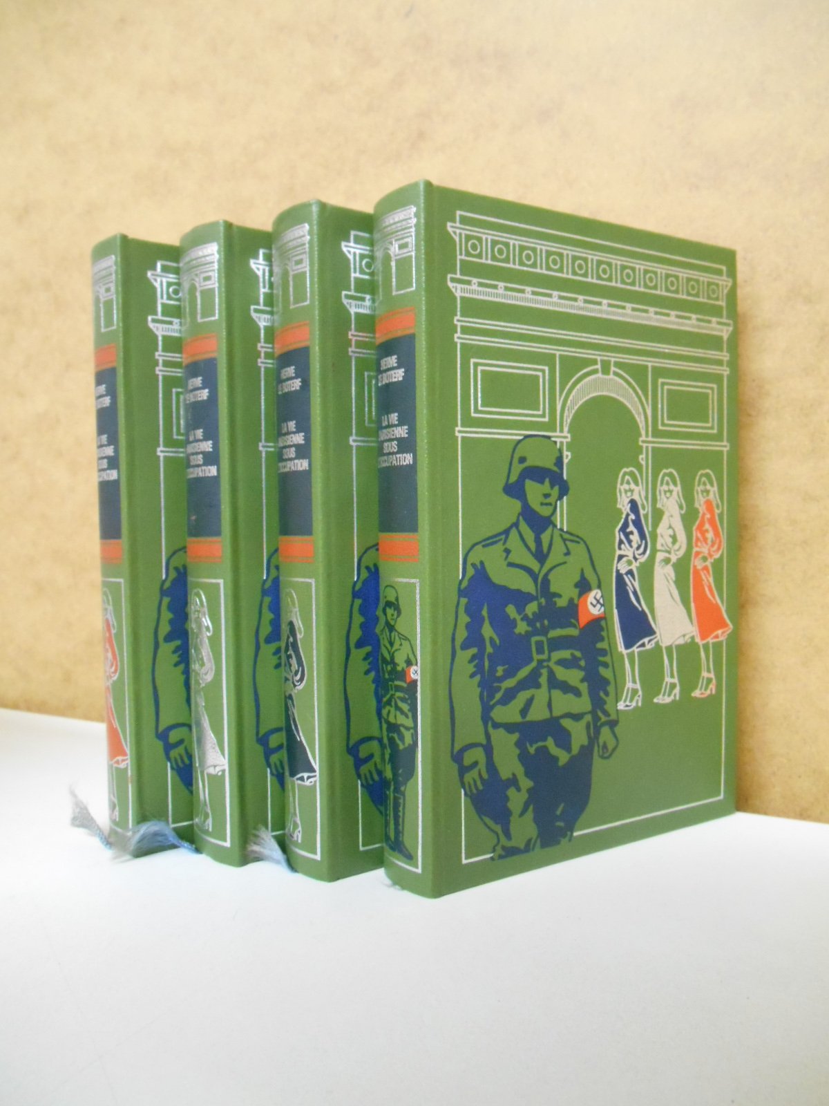 La vie Parisienne sous l'occupation 4 tomes complets / Le Boterf / Réf42725