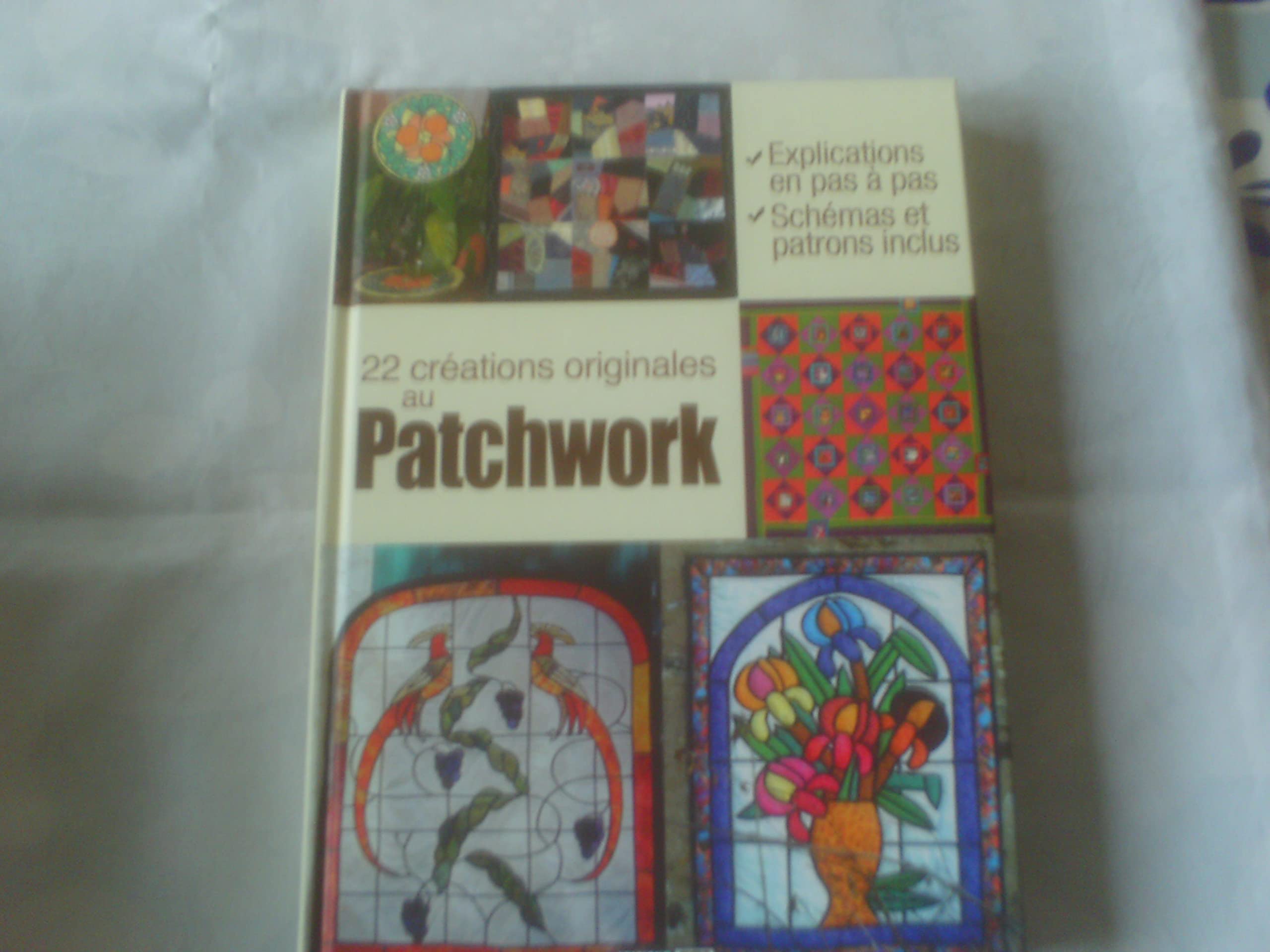 22 creations originales au patchwork (0) 9782353557639