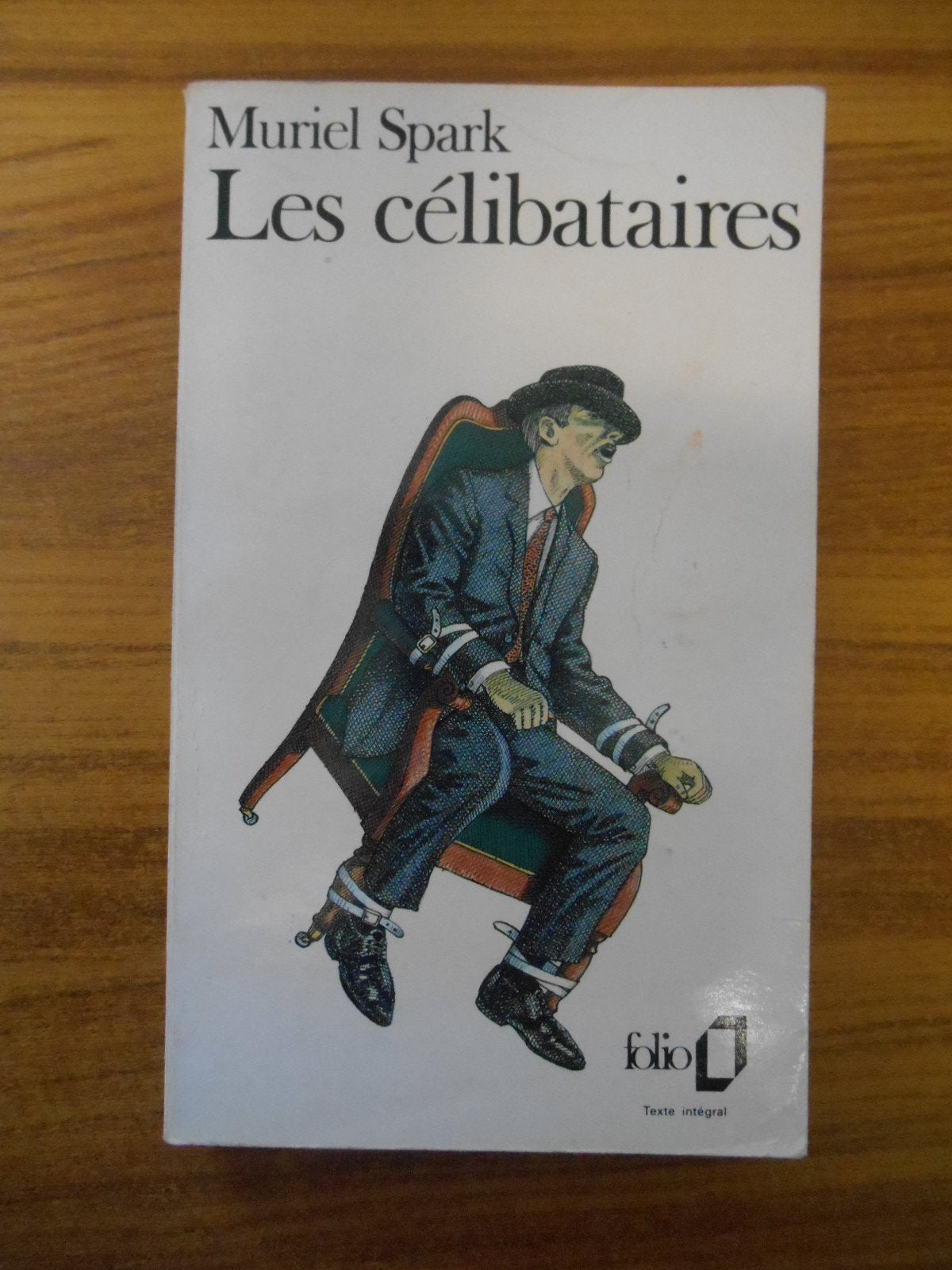 Les Célibataires 9782070382095