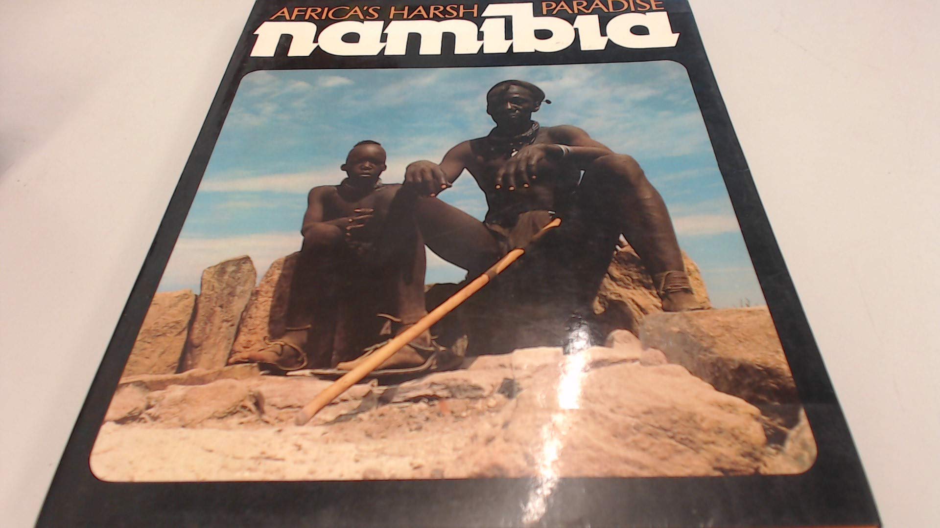 Namibia: Africa's Harsh Paradise 9780869771068