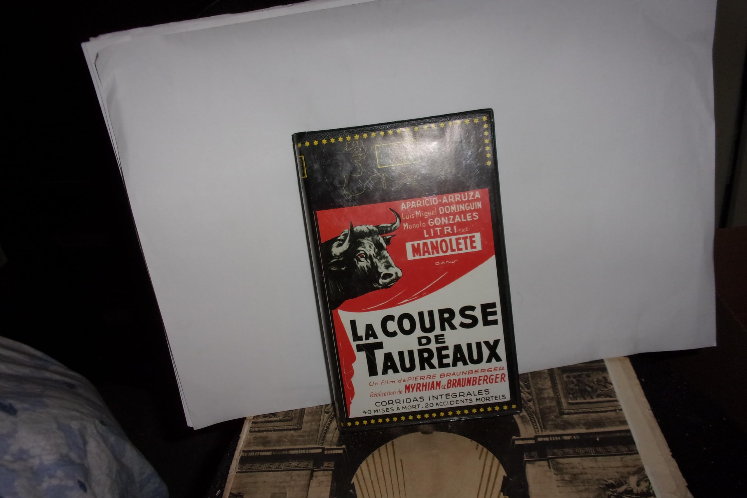 La course de taureaux 3530941027875