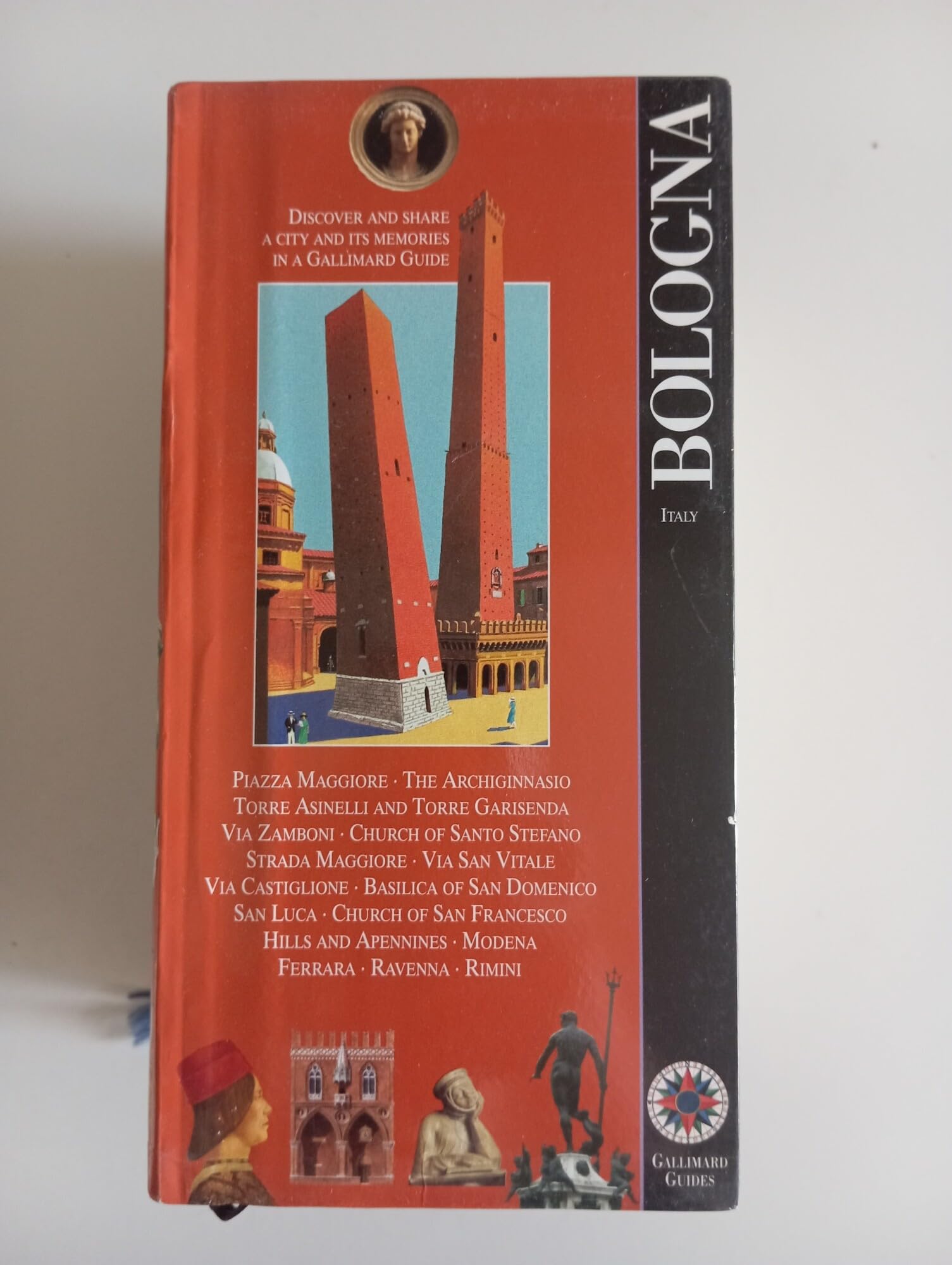 Bologne (ancienne édition) 9782742401819