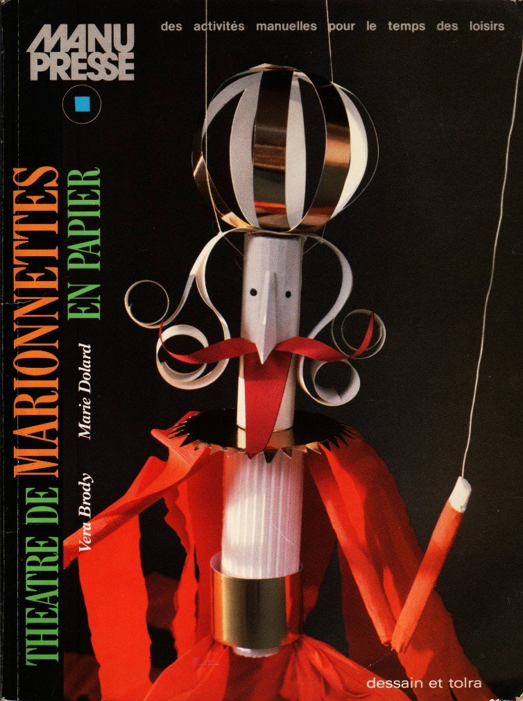 Théâtre de marionnettes en papier 9782249225420