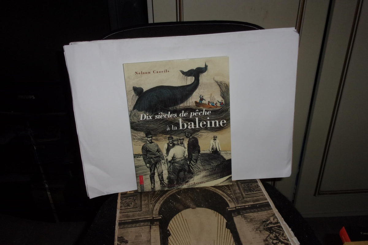 Dix siècles de pêche à la baleine 9782737323959