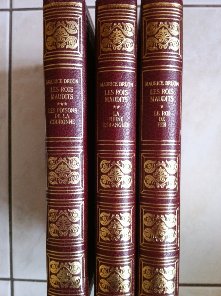 LES ROIS MAUDITS, complet en 7 volumes aux Editions CREMILLE & FAMOT