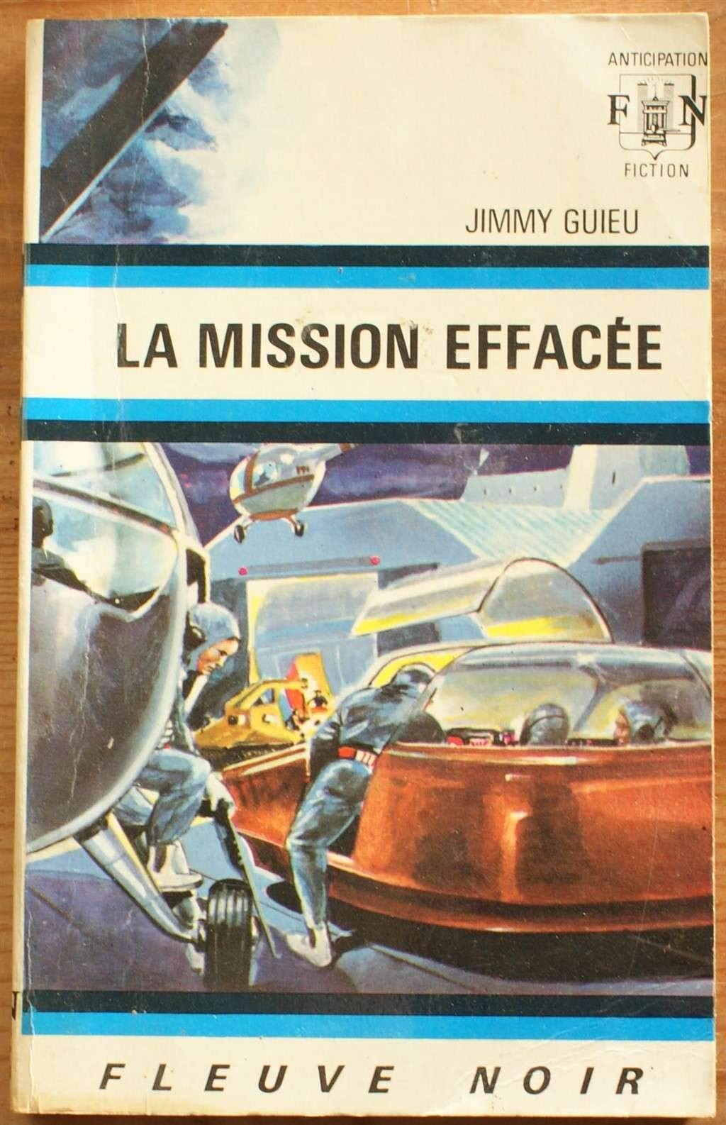 La mission effacée