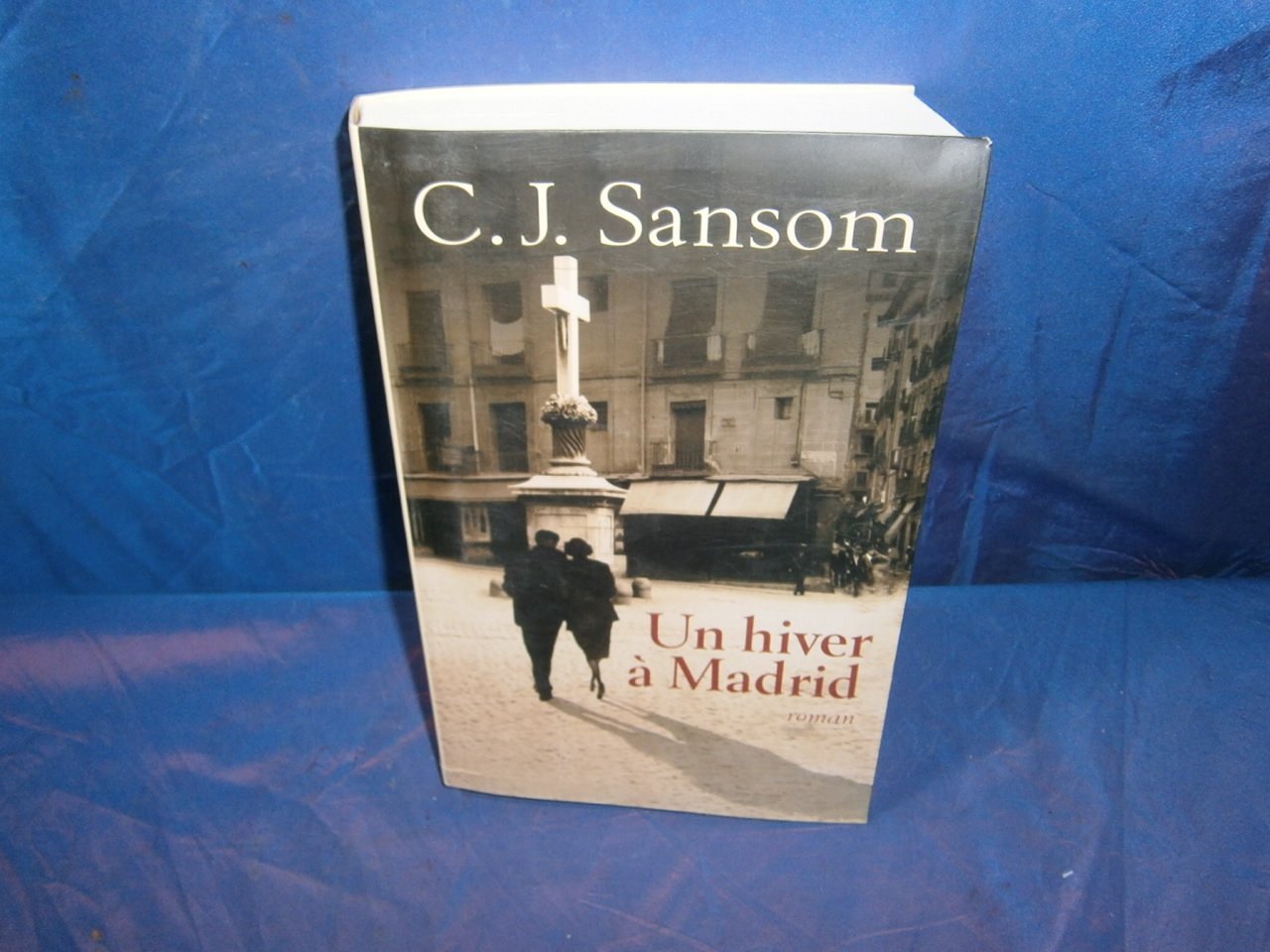 Un hiver a Madrid. 9782286045906