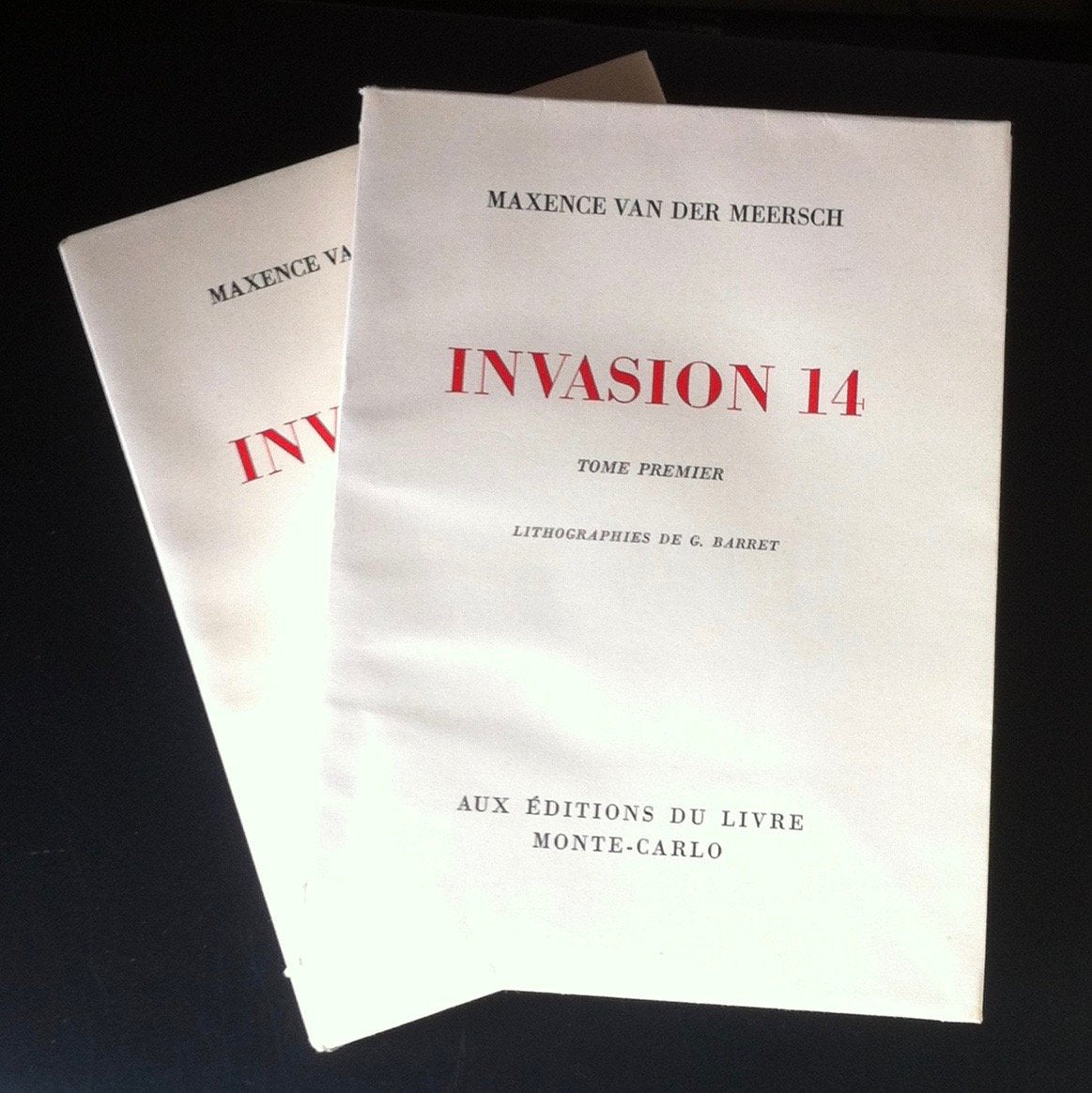 Invasion 14 : /Maxence Van der Meersch lithographies de G. Barret