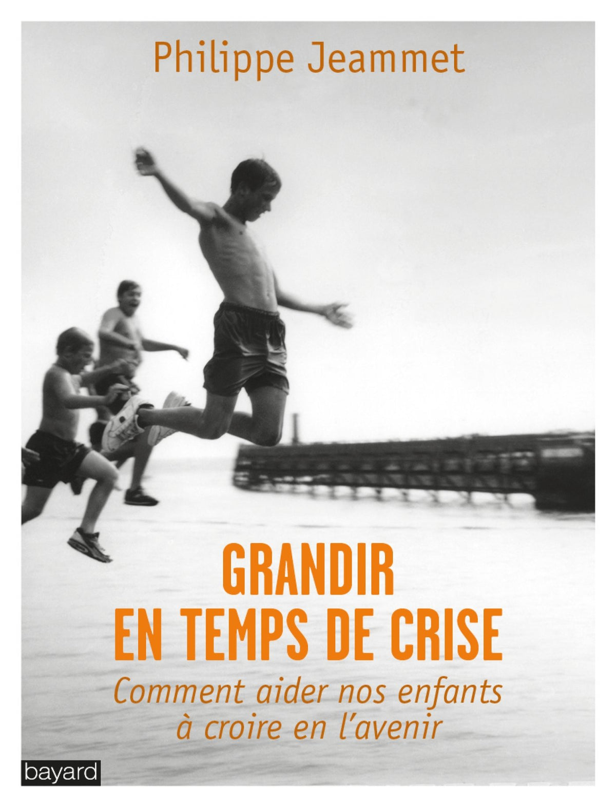GRANDIR EN TEMPS DE CRISE 9782227486997