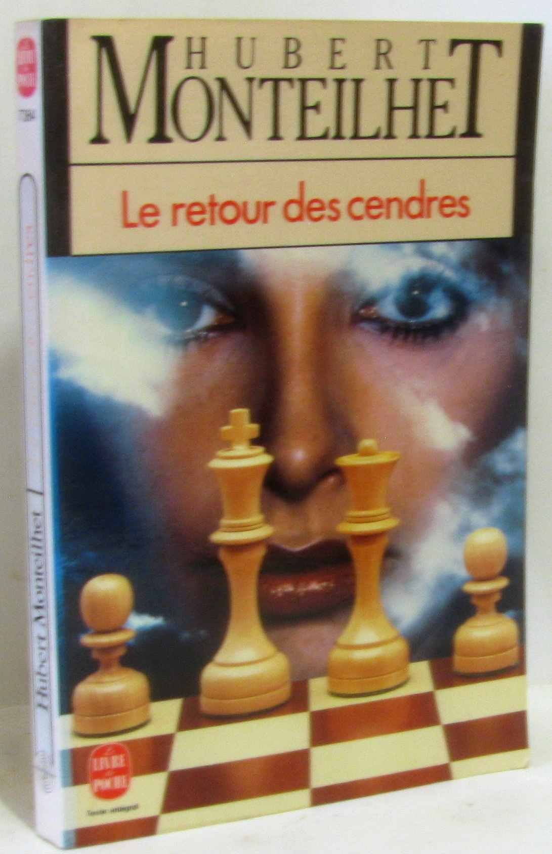 Le retour des cendres 9782253059035