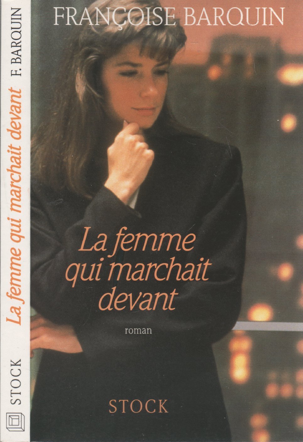 La Femme qui marchait devant 9782234022300