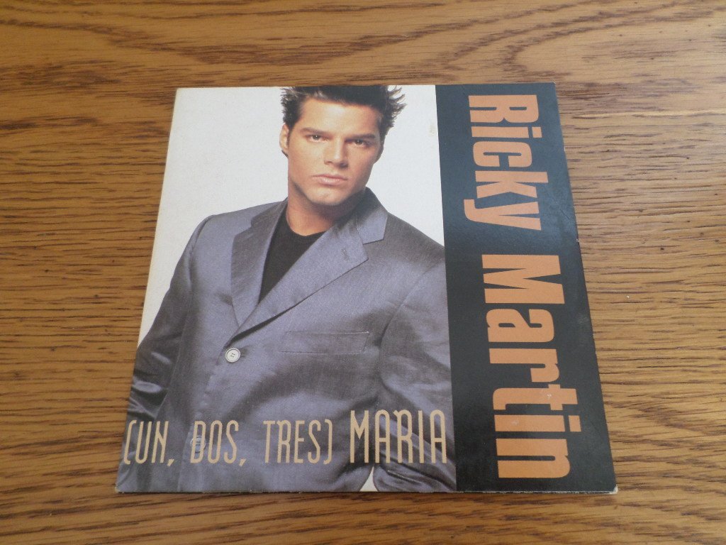 Ricky Martin - Maria (2 versions, 1995) 5099766429311