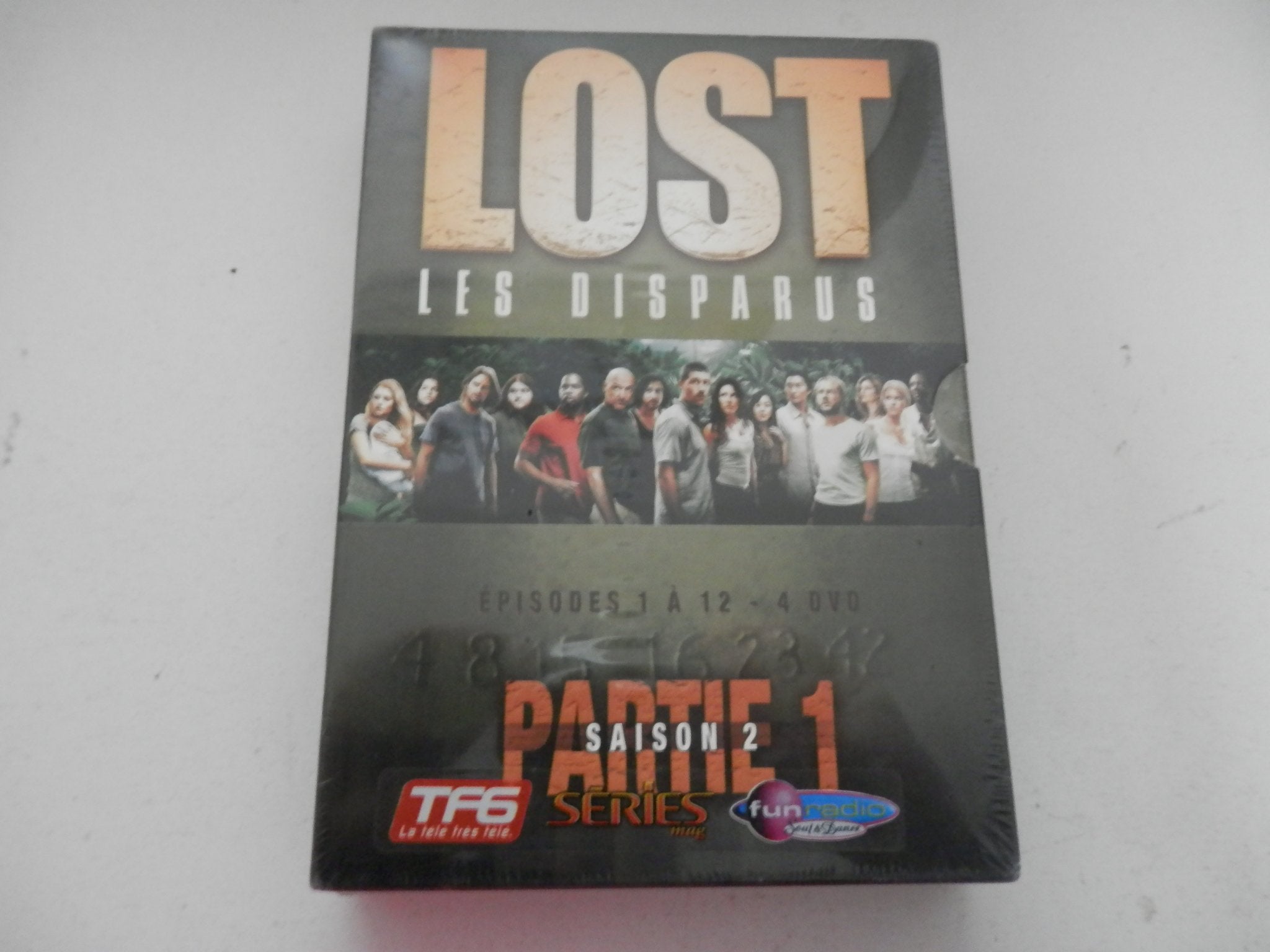 LOST : Saison 2 - Partie 1 - Coffret 4 DVD 8717418095567
