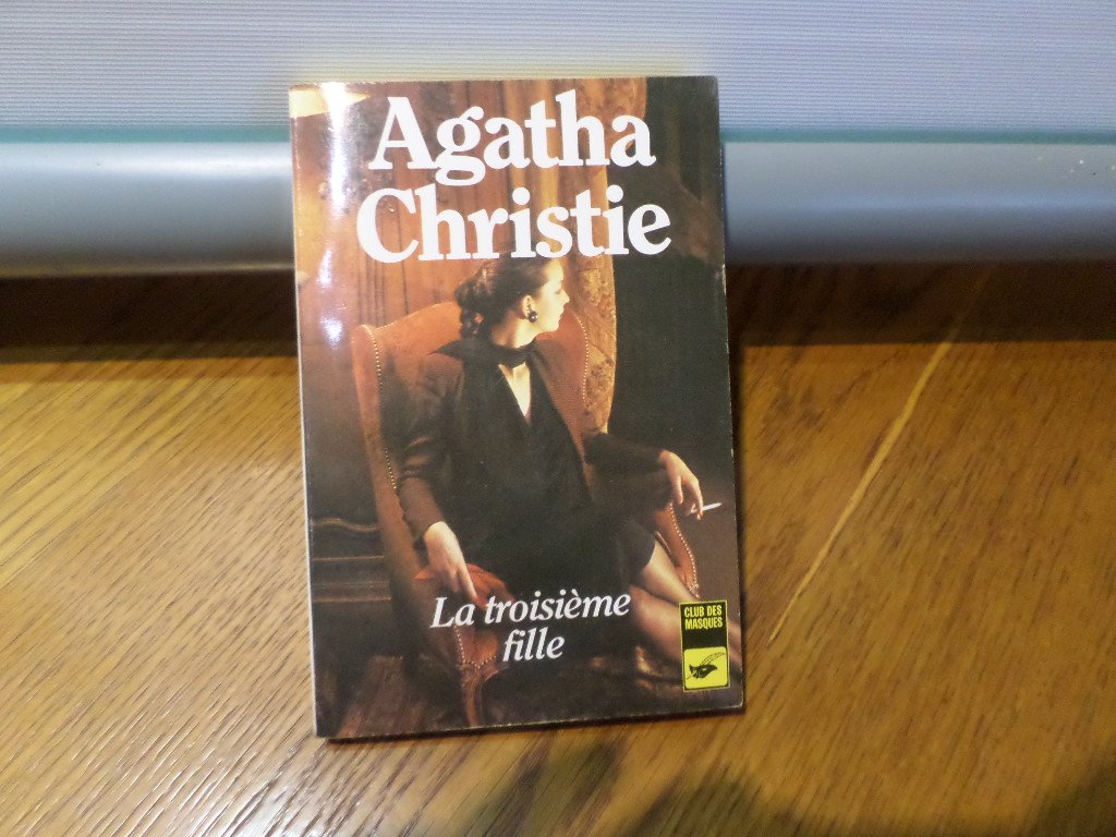 La Troisieme Fille 9782702401002