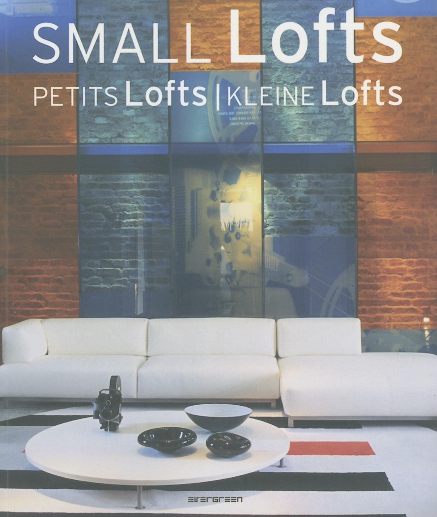 Small Lofts: Edition anglais-français-allemand 9783822827857