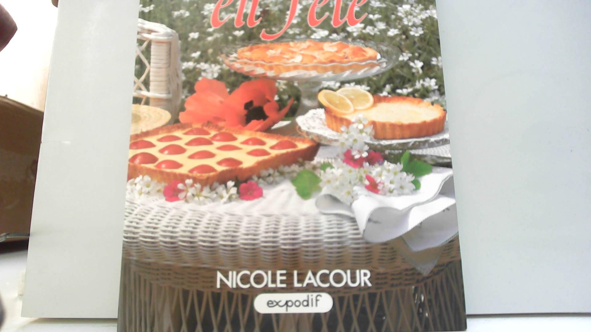 La cuisine en fete 9782876770485