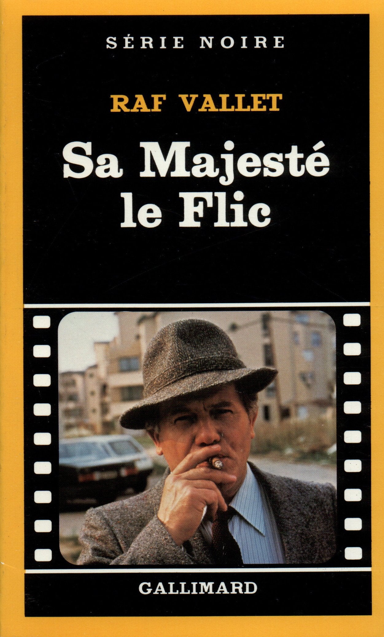 Sa Majesté le flic 9782070489541