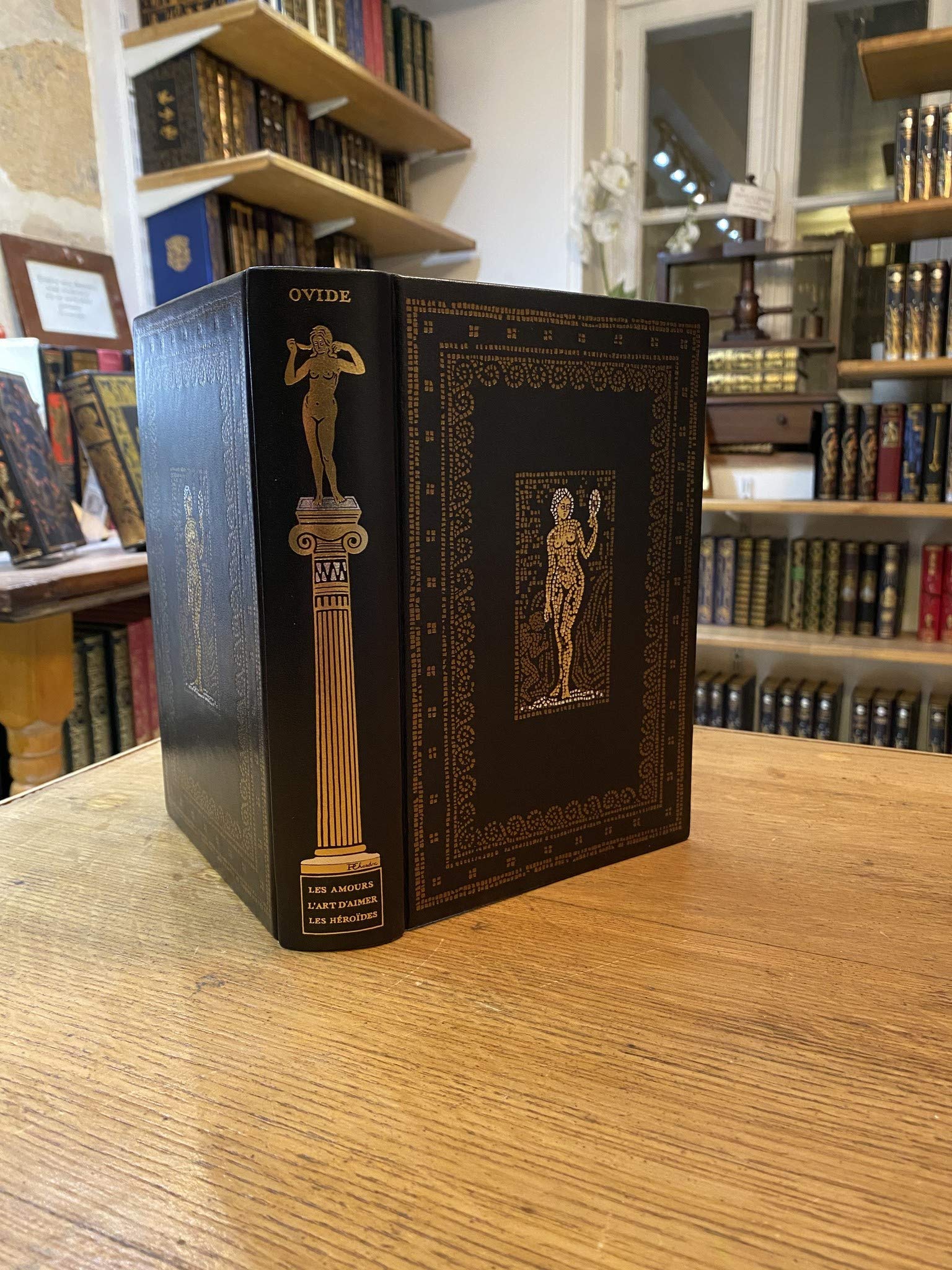 Ovide (Publius Ovidius Naso, dit) - Les Amours - L'Art d'Aimer (Vendu neuf par Jean de bonnot) 7110932956566