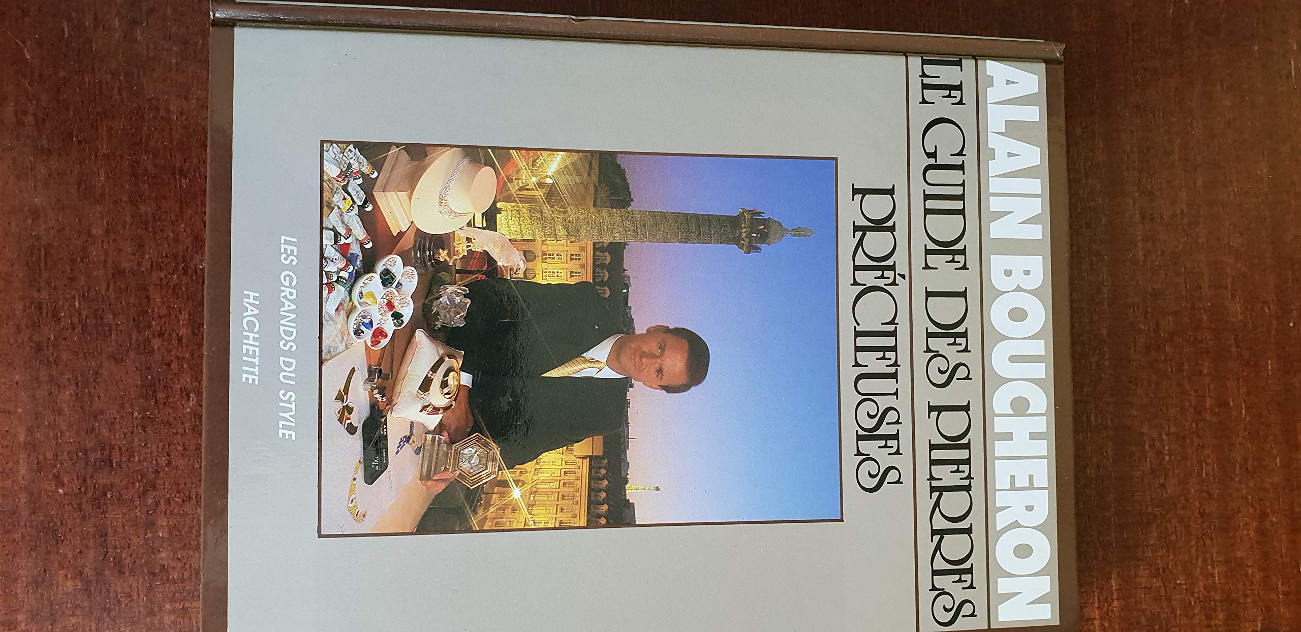 Le guide des pierres précieuses 9782010120336