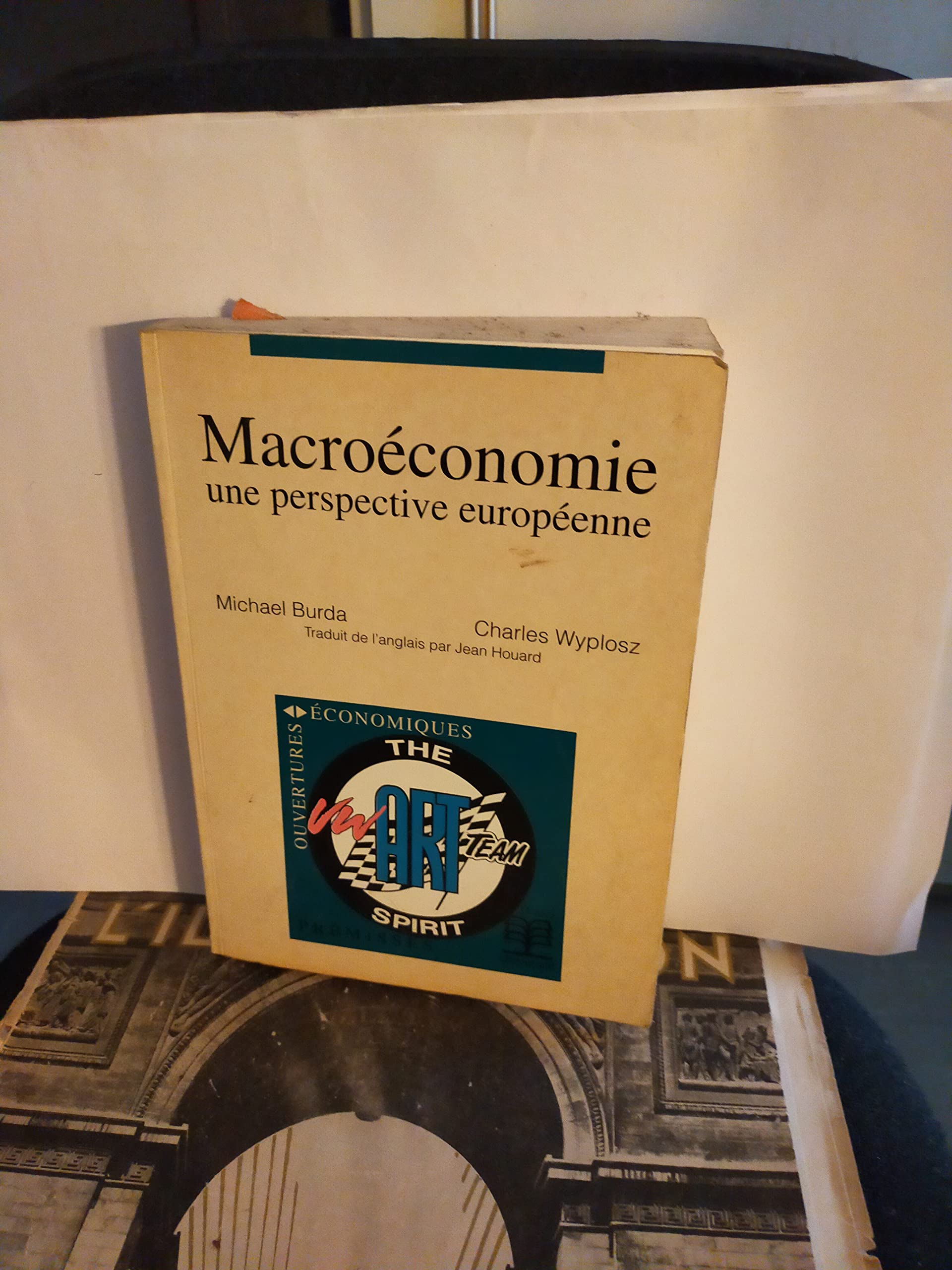 Macroeconomie. Une Perspective Europeenne 9782804117337