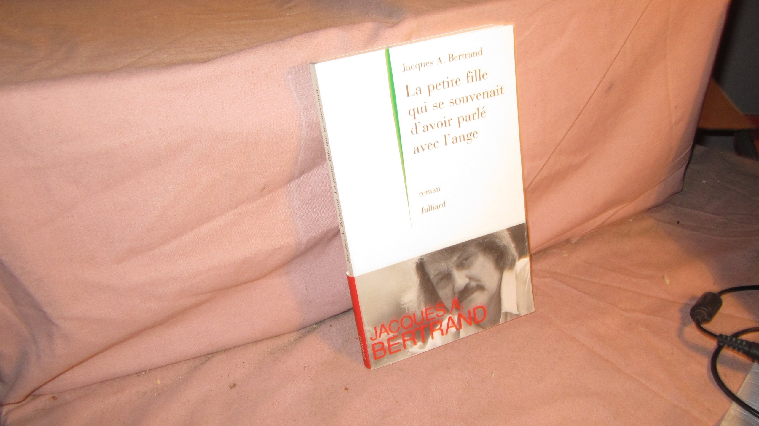 PET FILLE QUI SE SOUVENAIT... 9782260014430