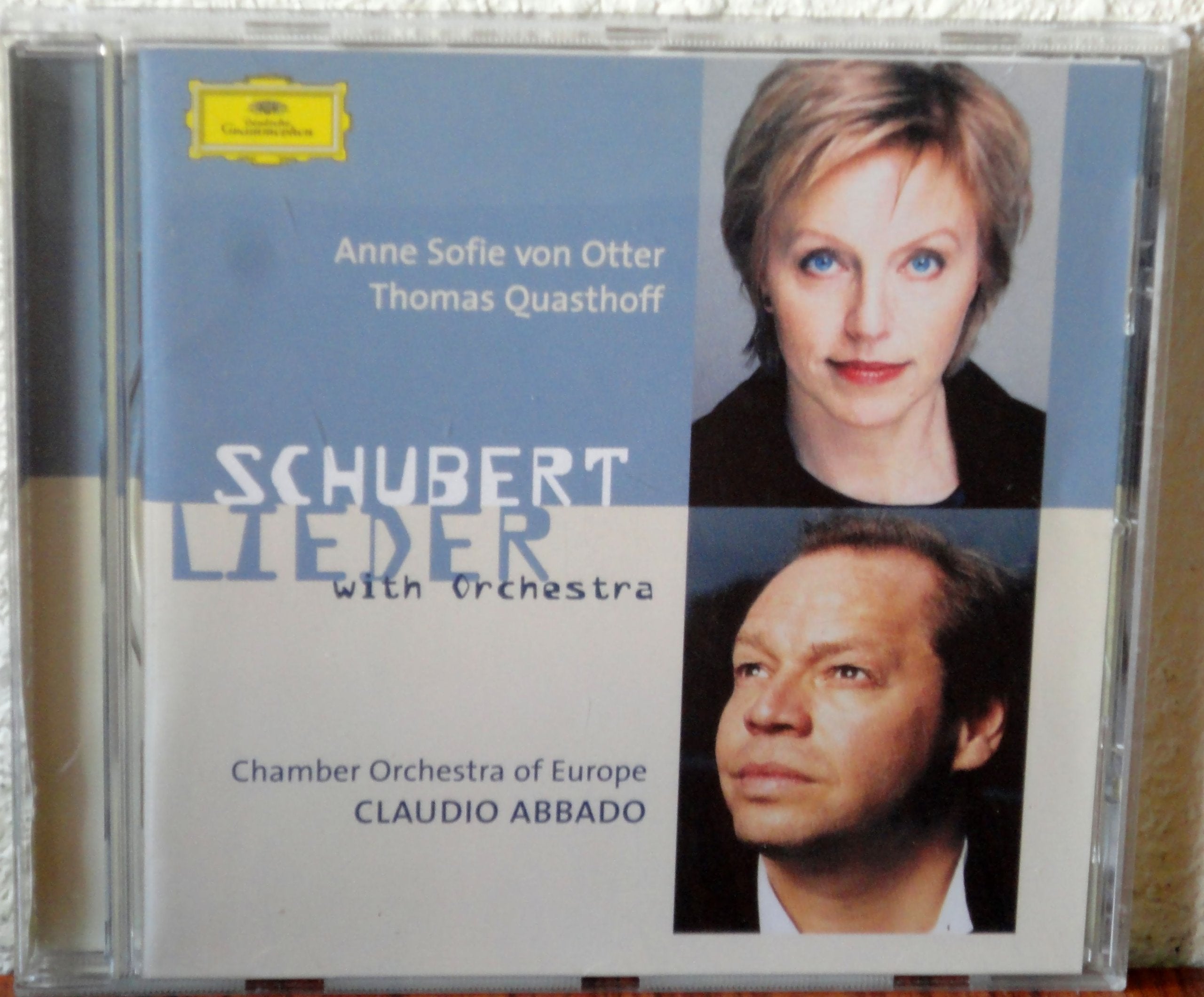 Schubert Lieder with Orchestra 0028947158622