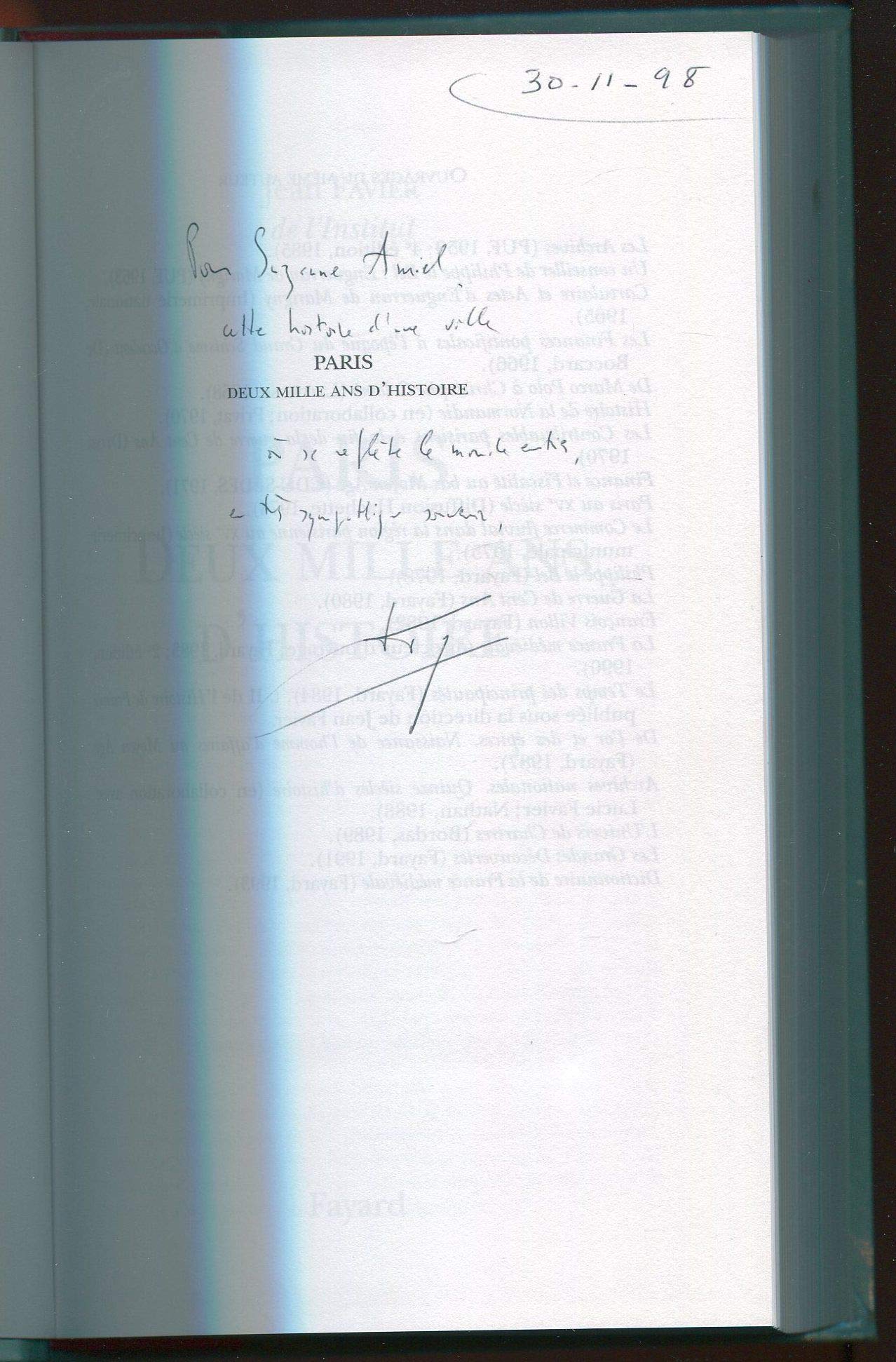 Paris: Deux mille ans d'histoire 9782213598741