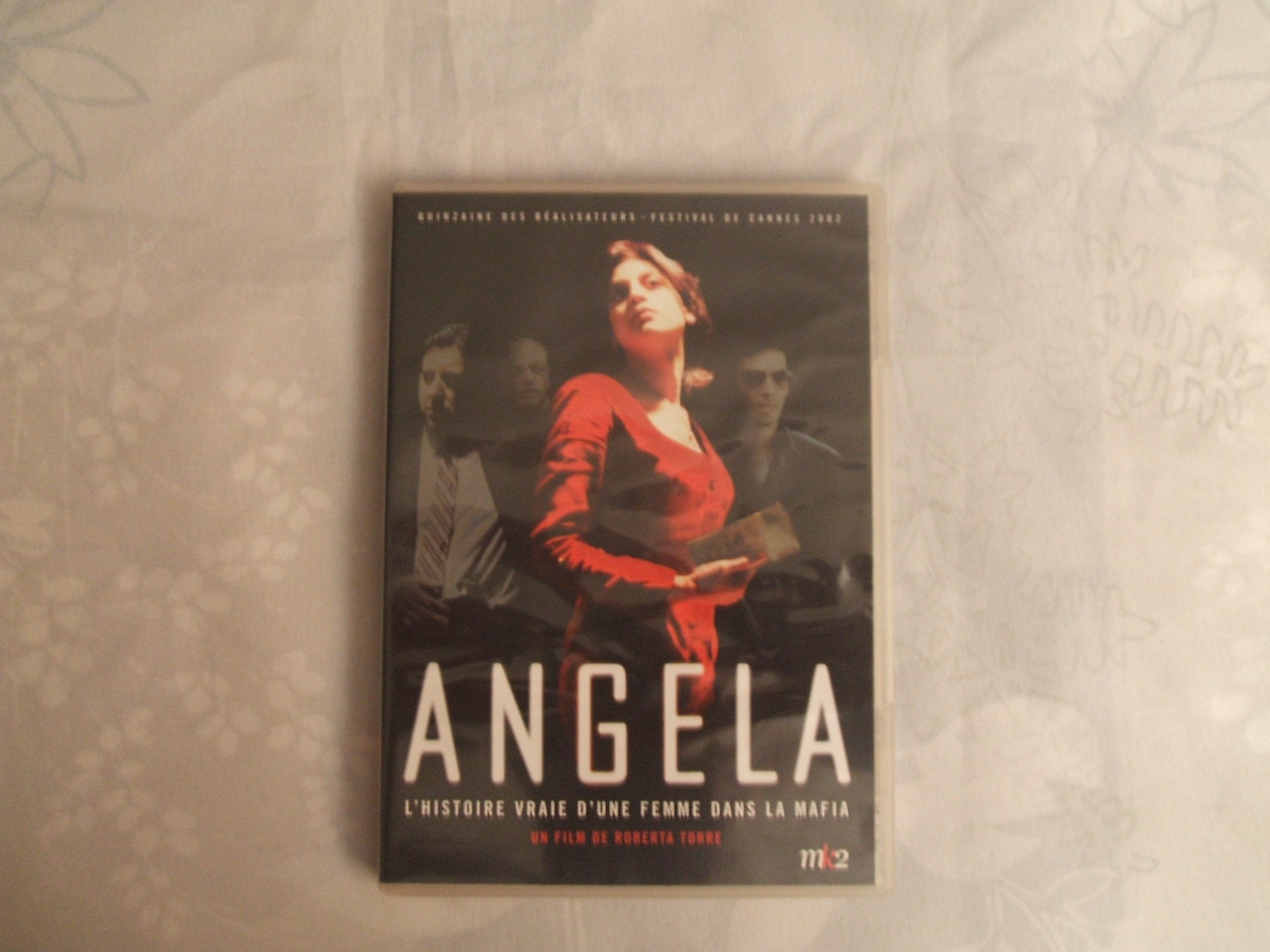 Angela 3384442181334