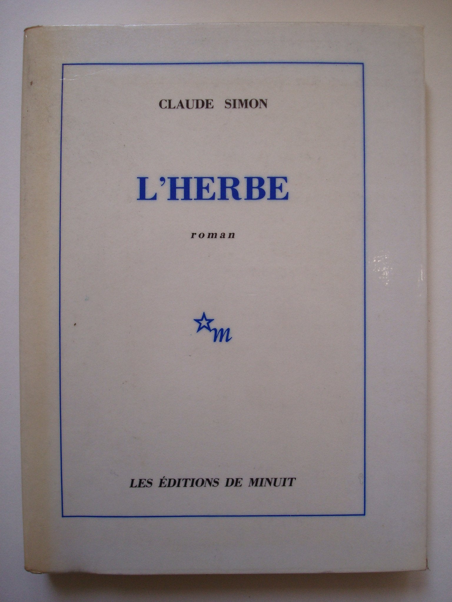 L'herbe 9782707303523