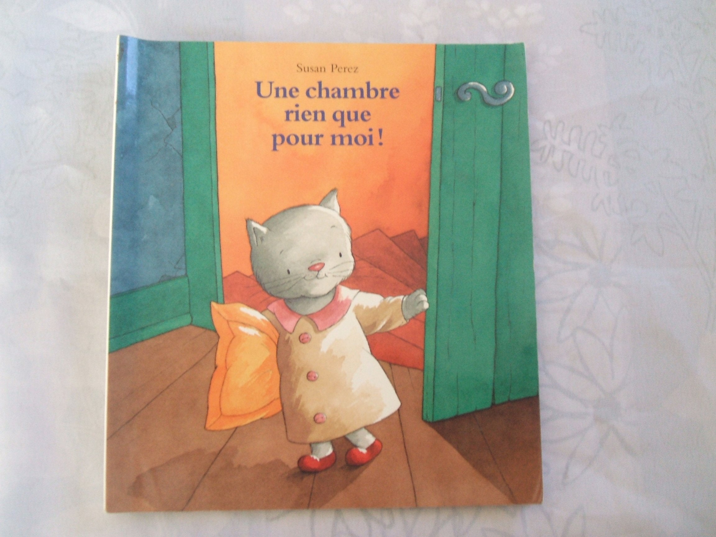 Une chambre rien que pour moi ! 9782211071635