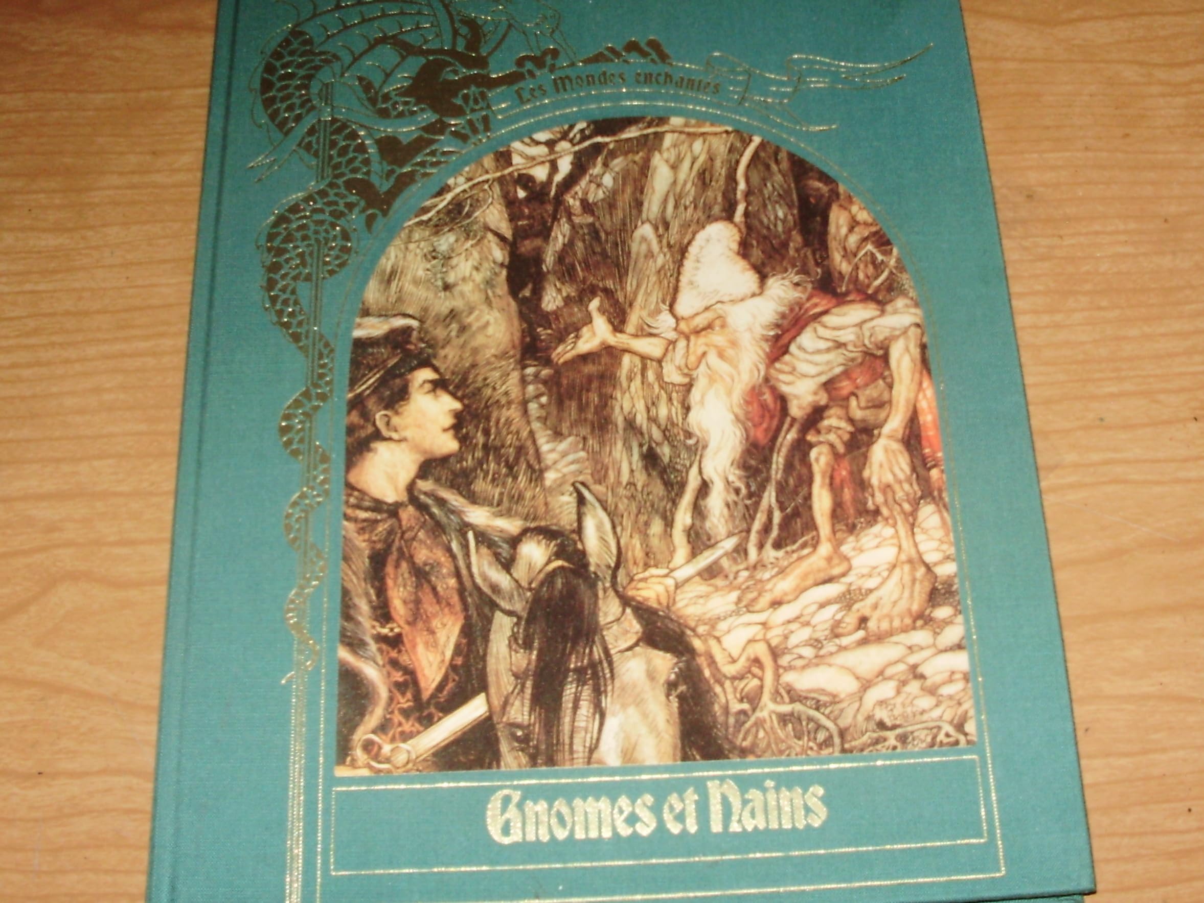 Gnomes et nains 9782734403272