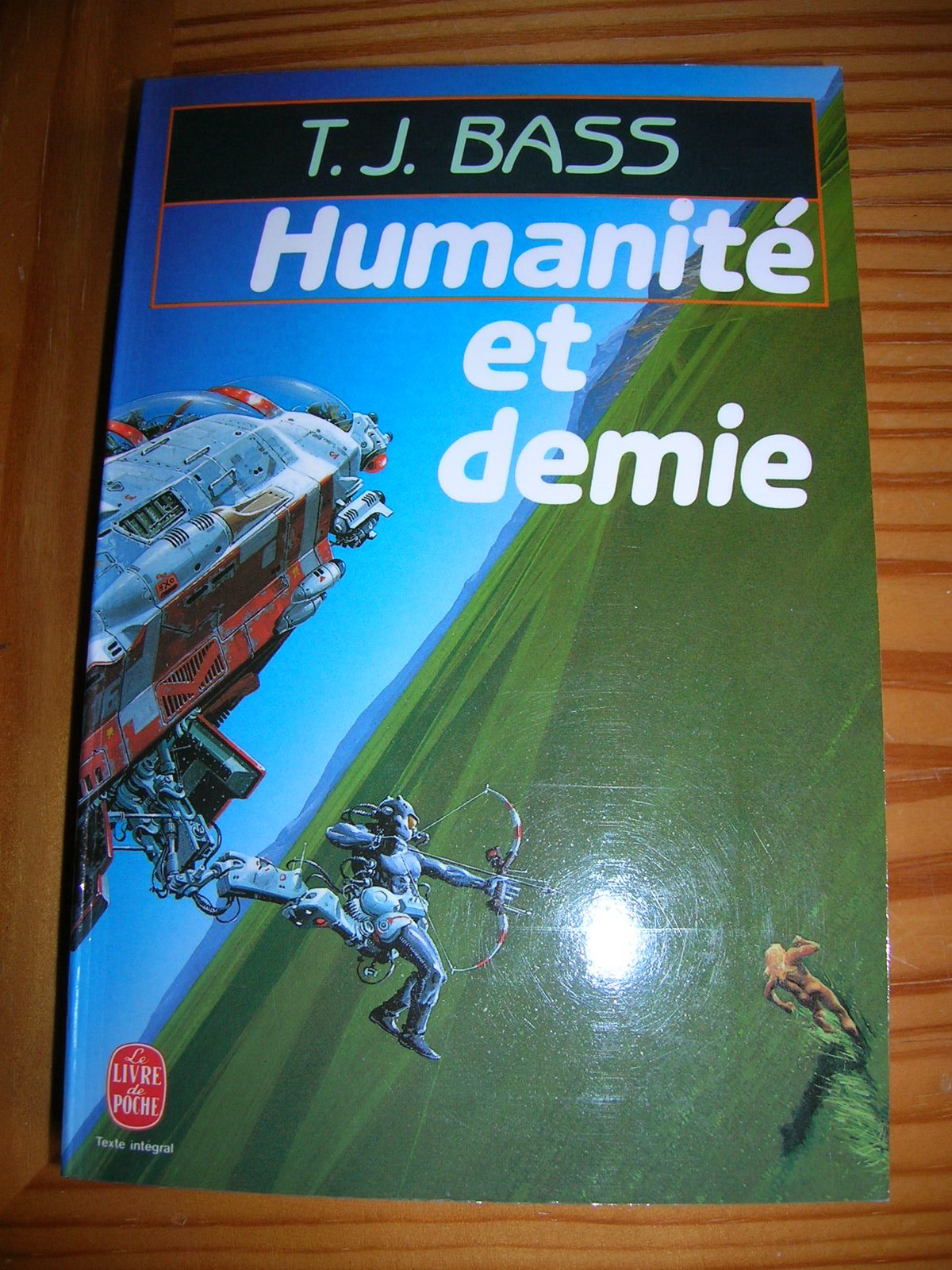 HUMANITE ET DEMIE 9782253022084
