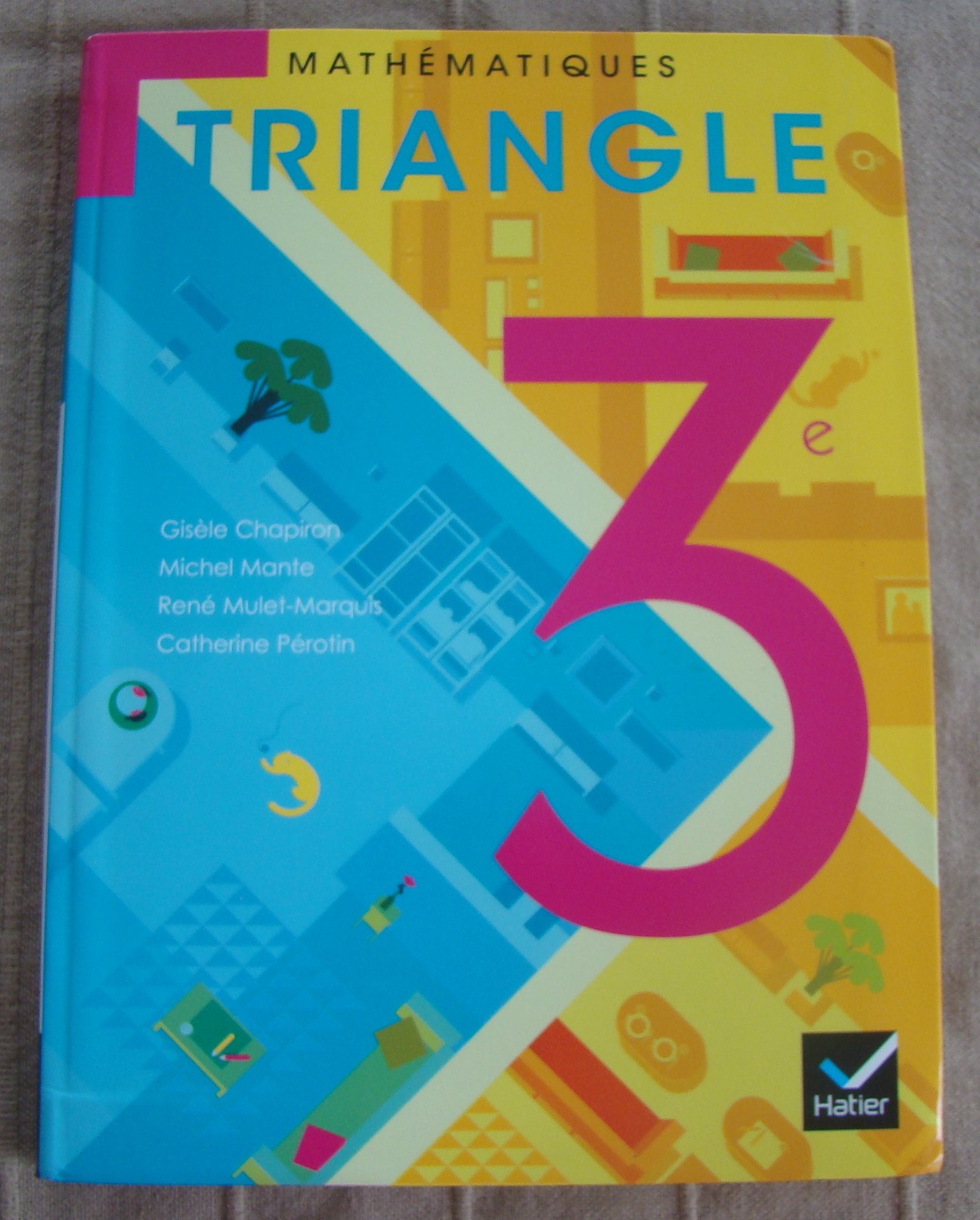 Triangle Mathématiques 3e éd. 2012 - Manuel de l'élève (format compact) 9782218954870